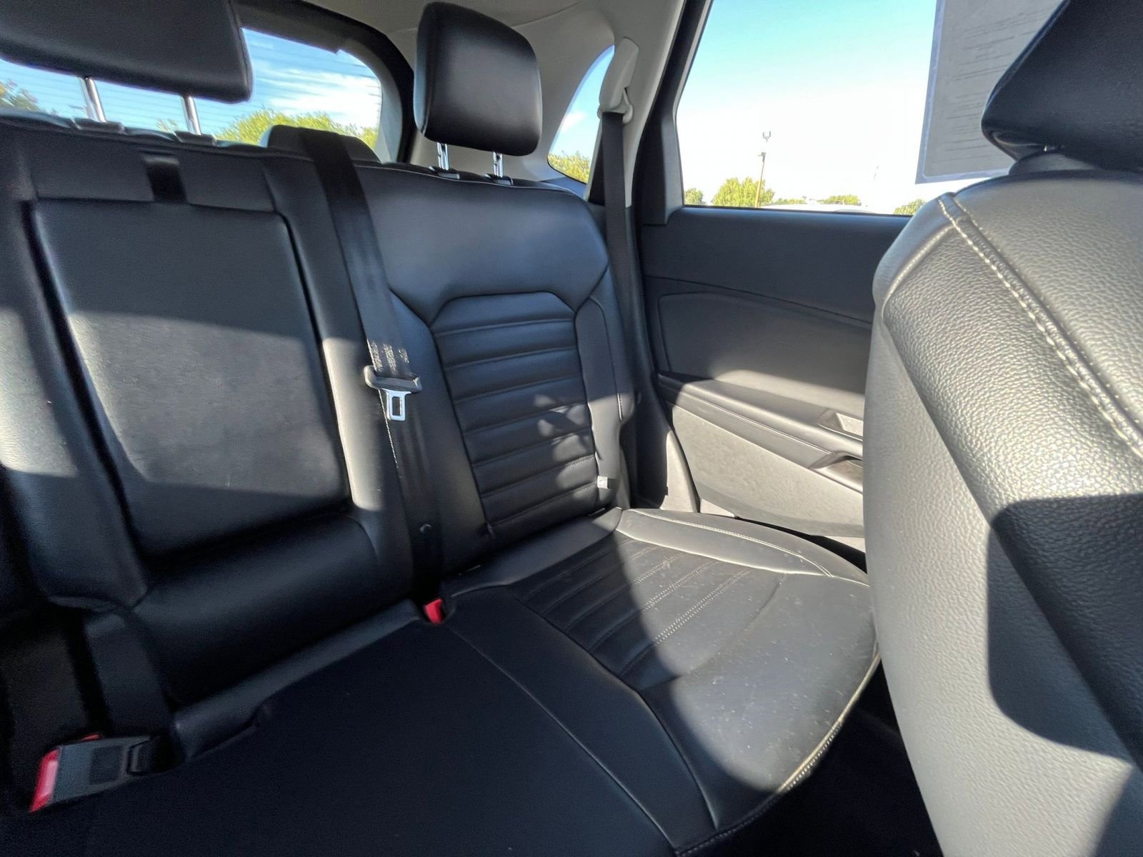 Thumbnail: 2024 Ford Edge - 32