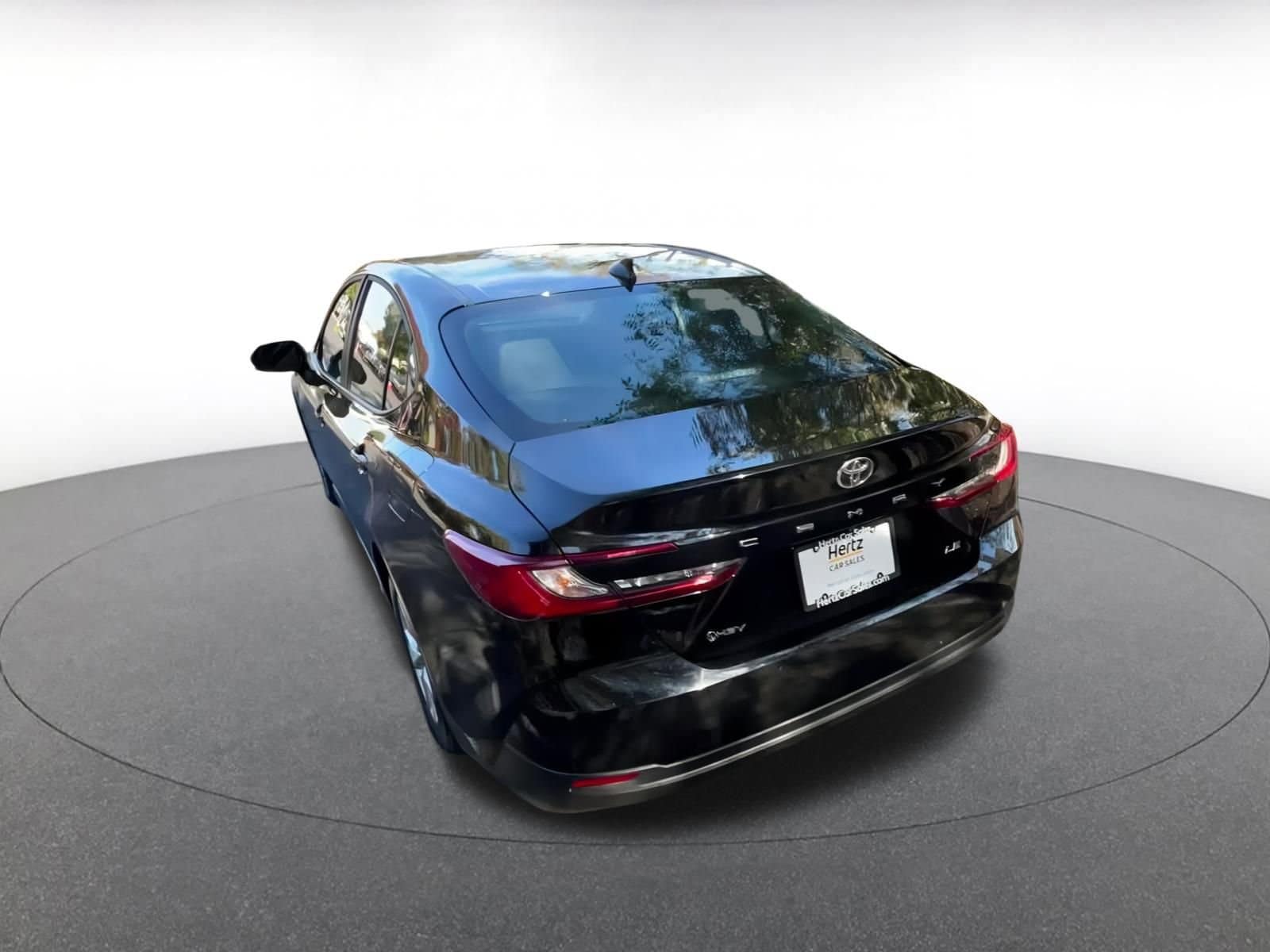 Thumbnail: 2025 Toyota Camry - 11