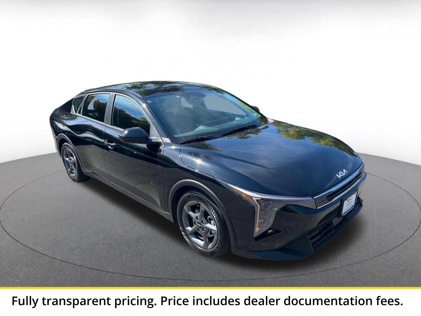 Thumbnail: 2026 Kia K4 - 1