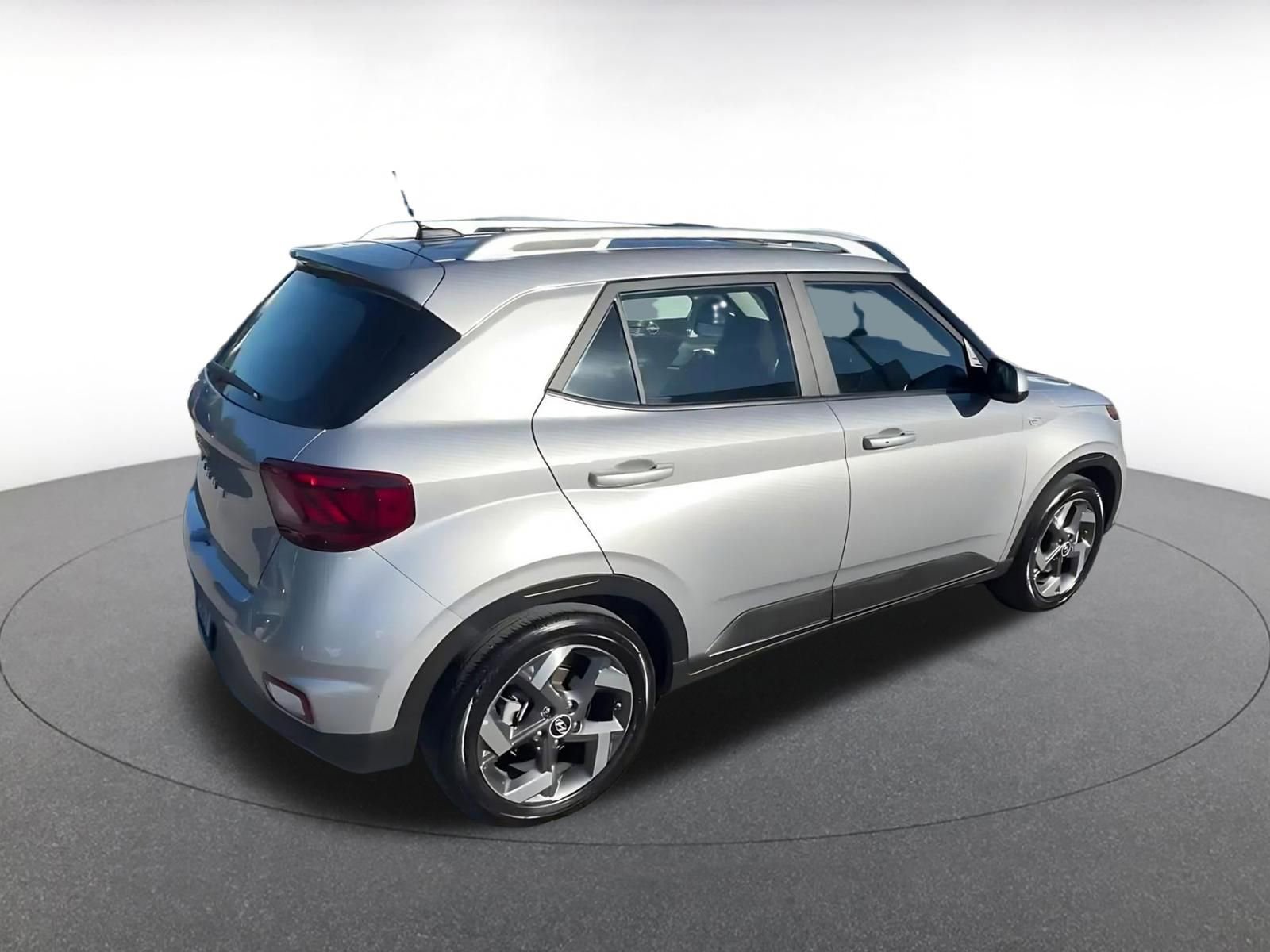 Thumbnail: 2025 Hyundai Venue - 14