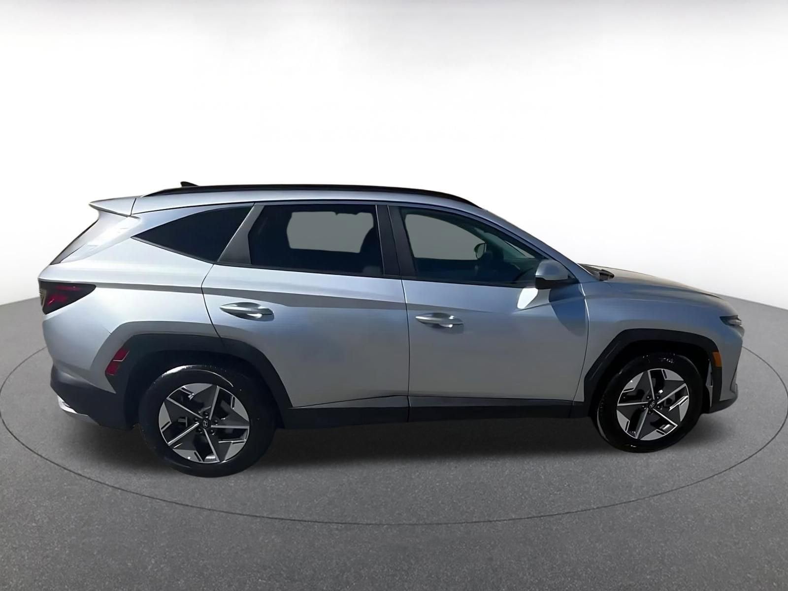 Thumbnail: 2025 Hyundai Tucson - 16