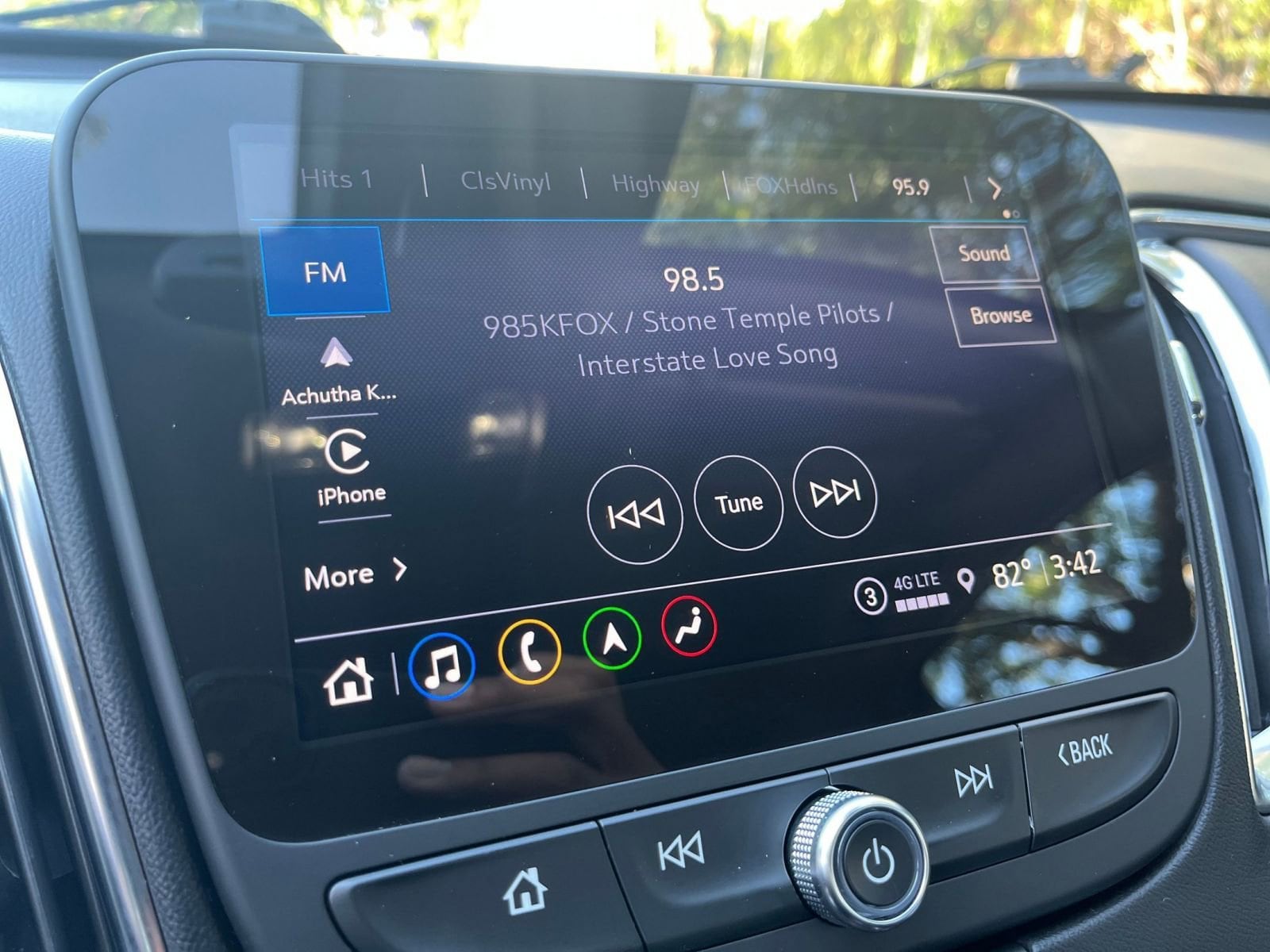 Thumbnail: 2024 Chevrolet Malibu - 21