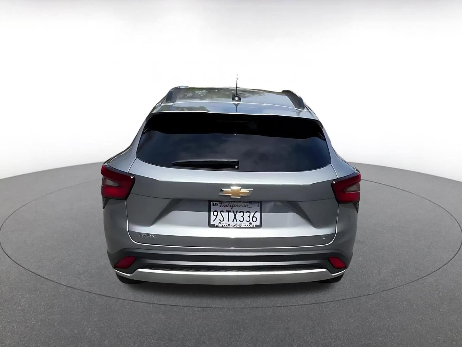 Thumbnail: 2025 Chevrolet Trax - 12