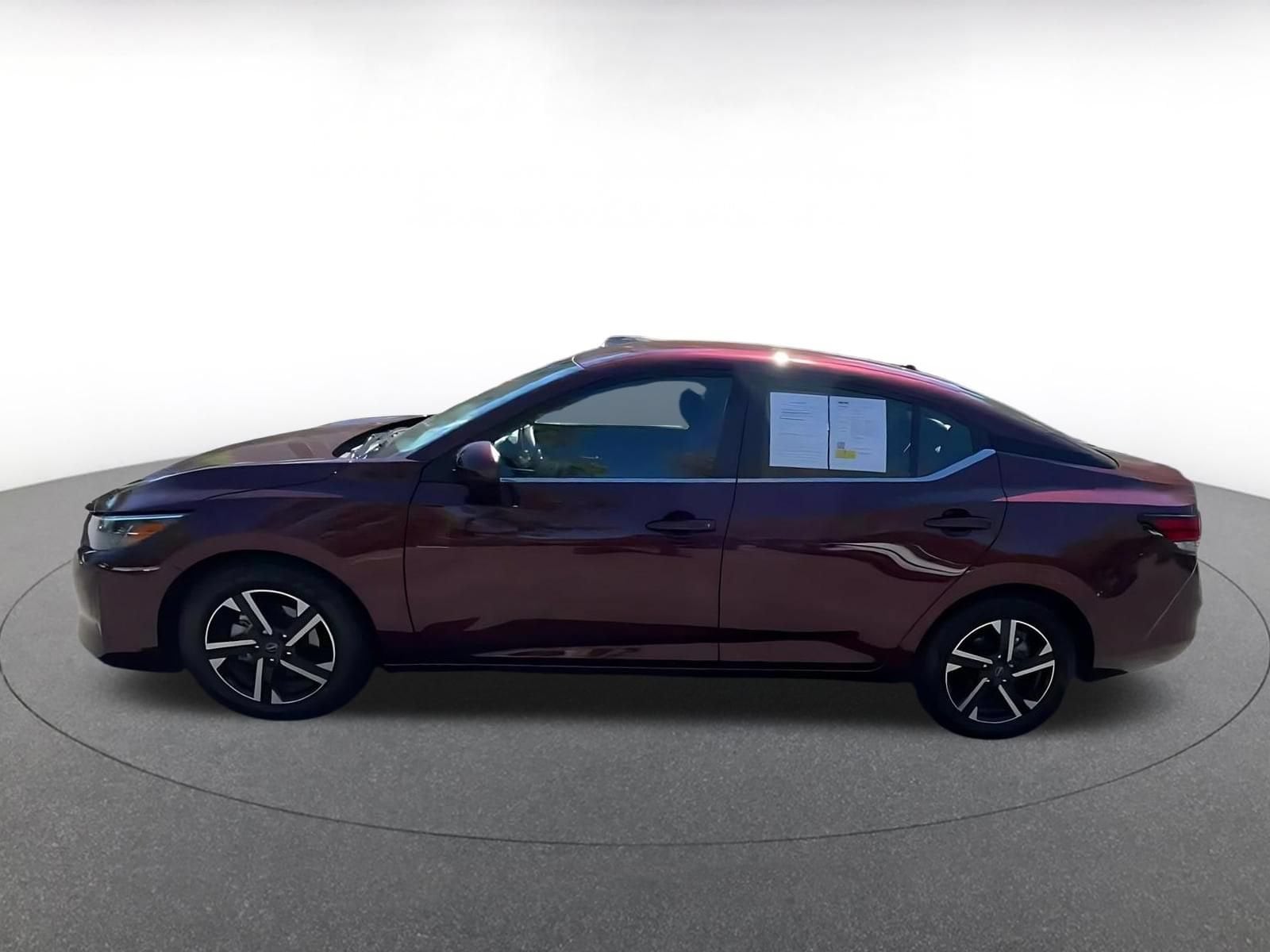 Thumbnail: 2025 Nissan Sentra - 9