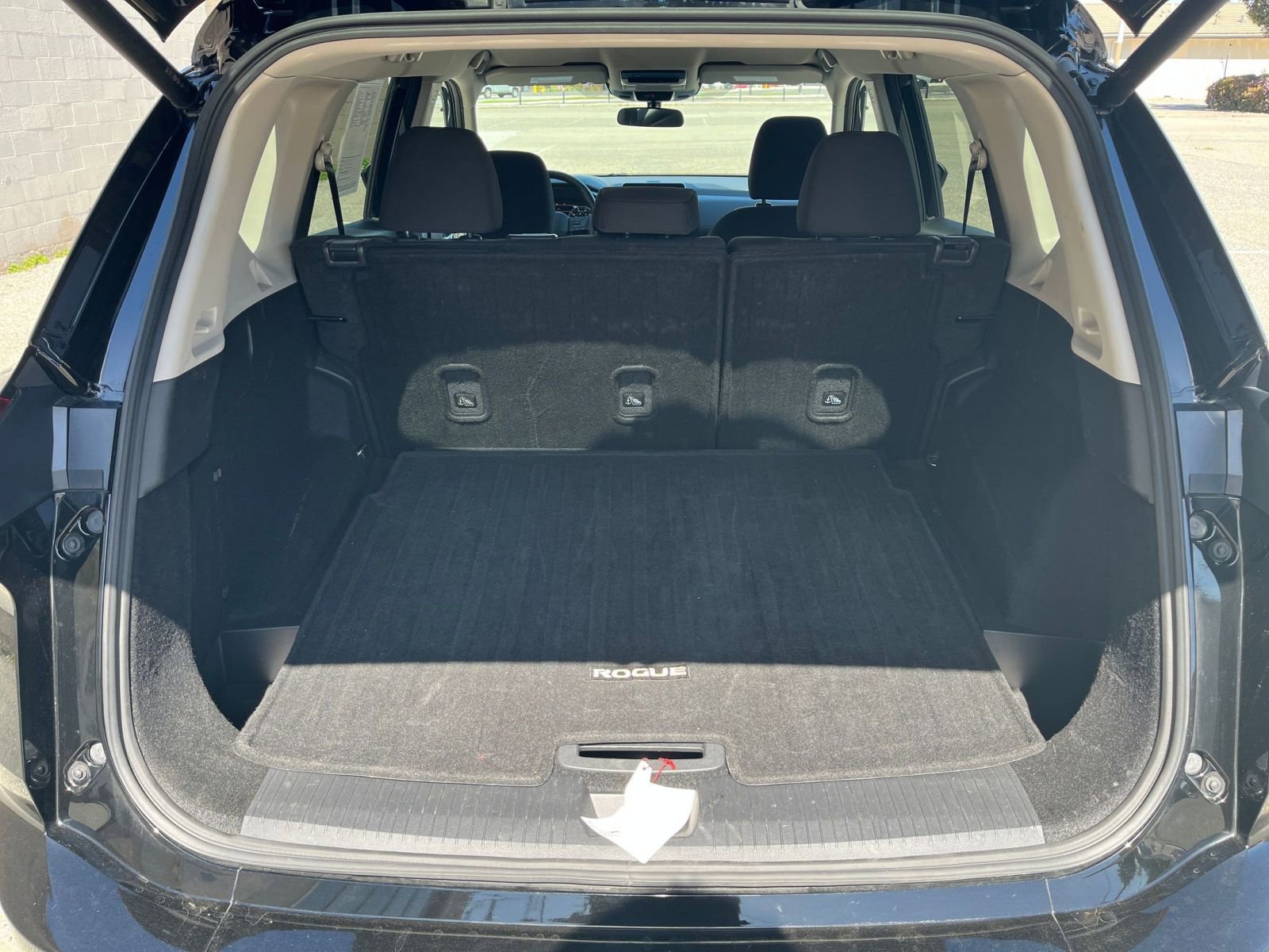 Thumbnail: 2025 Nissan Rogue - 33