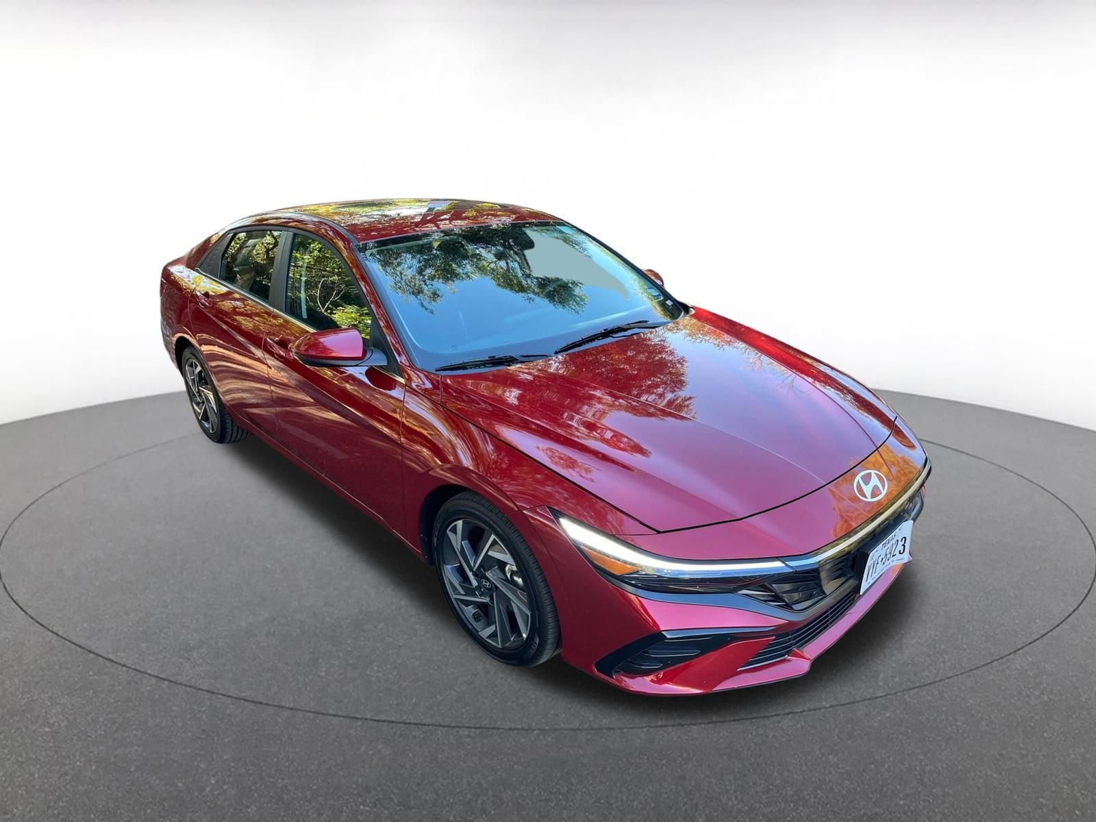 Thumbnail: 2025 Hyundai Elantra - 1