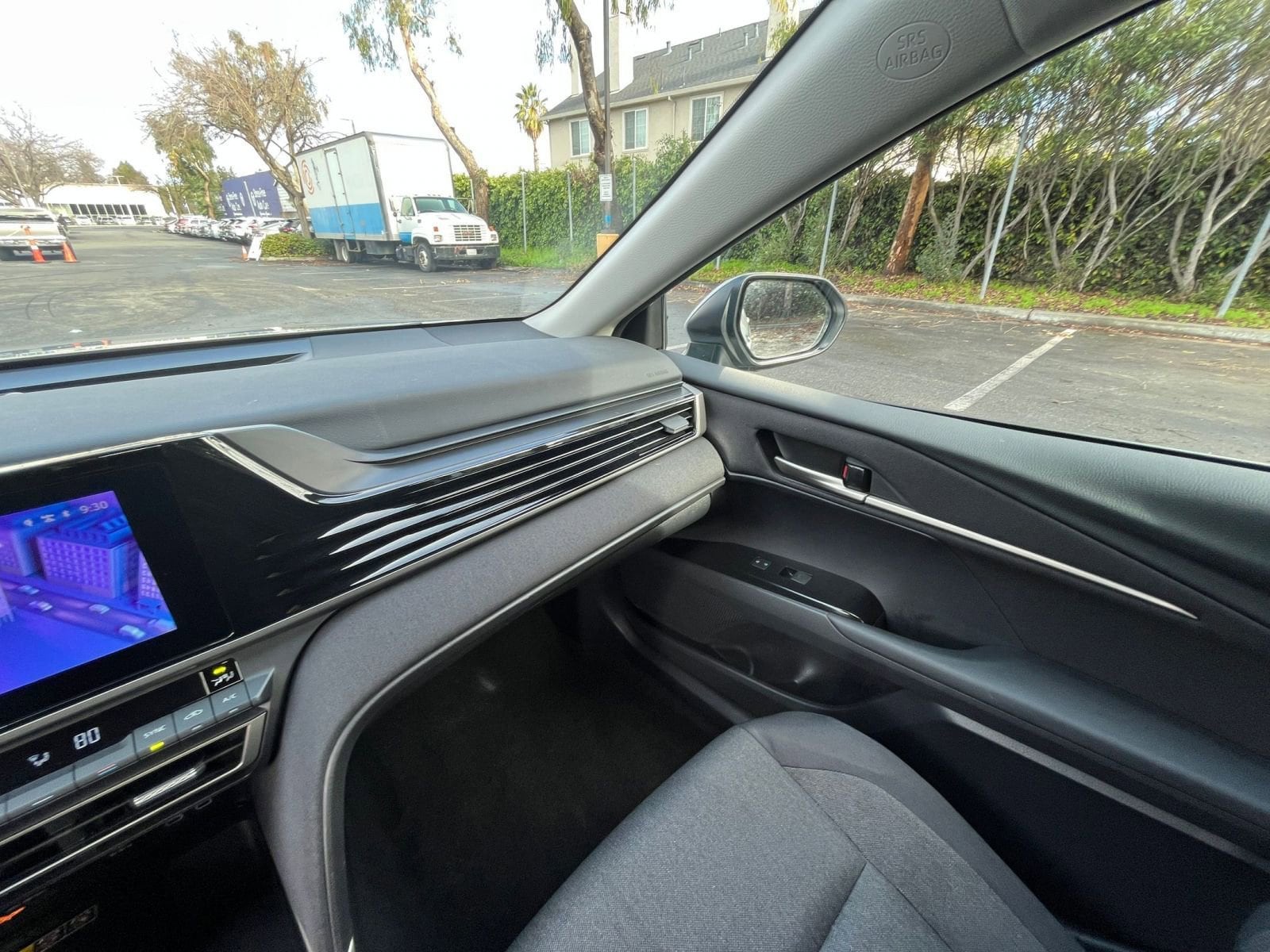 Thumbnail: 2025 Toyota Camry - 34