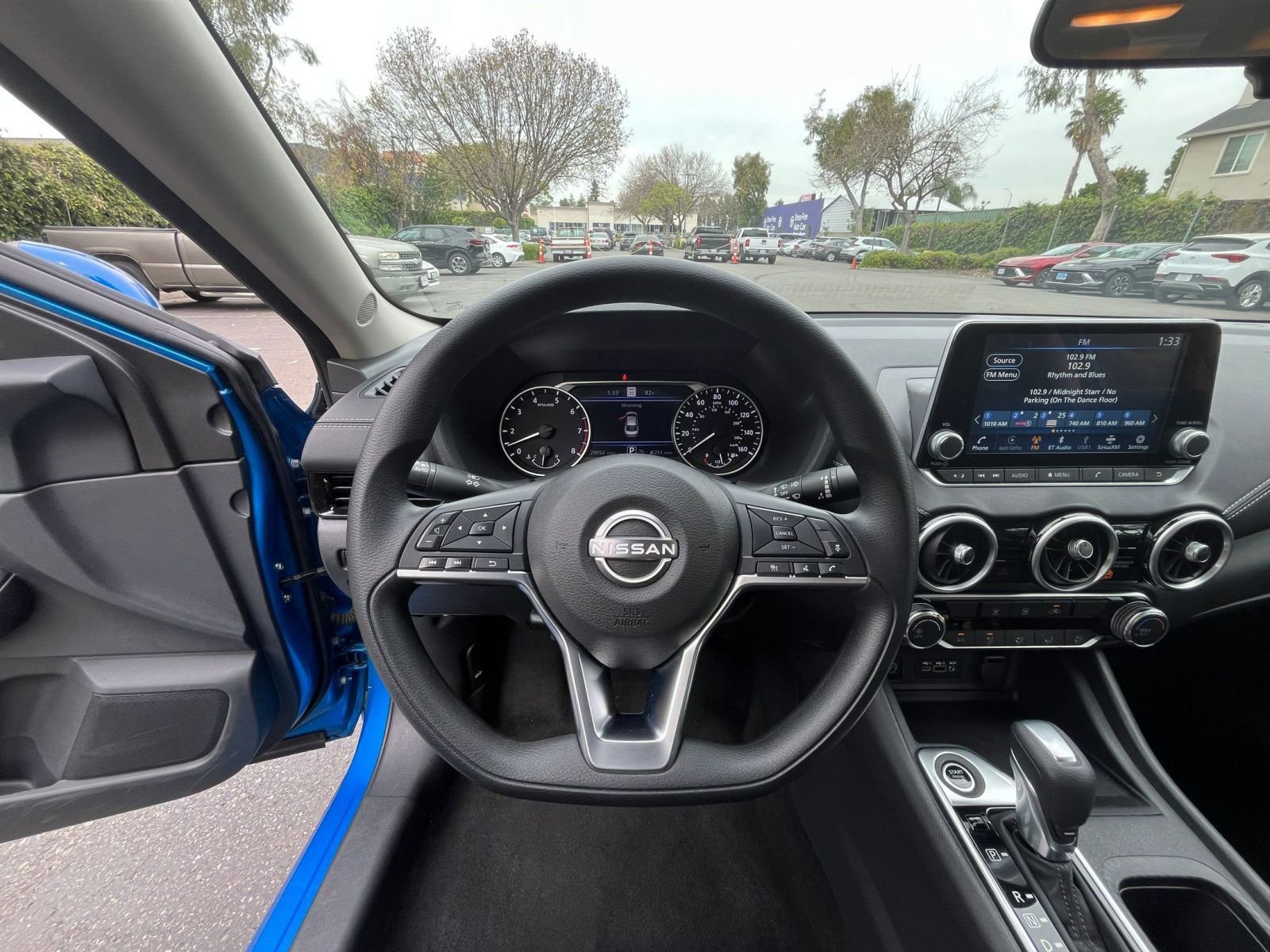 Thumbnail: 2025 Nissan Sentra - 32