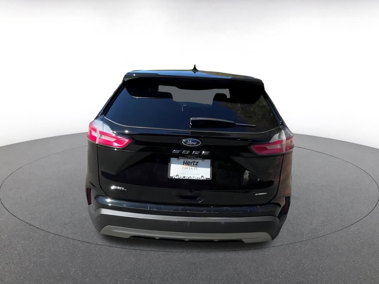 Thumbnail: 2023 Ford Edge - 12