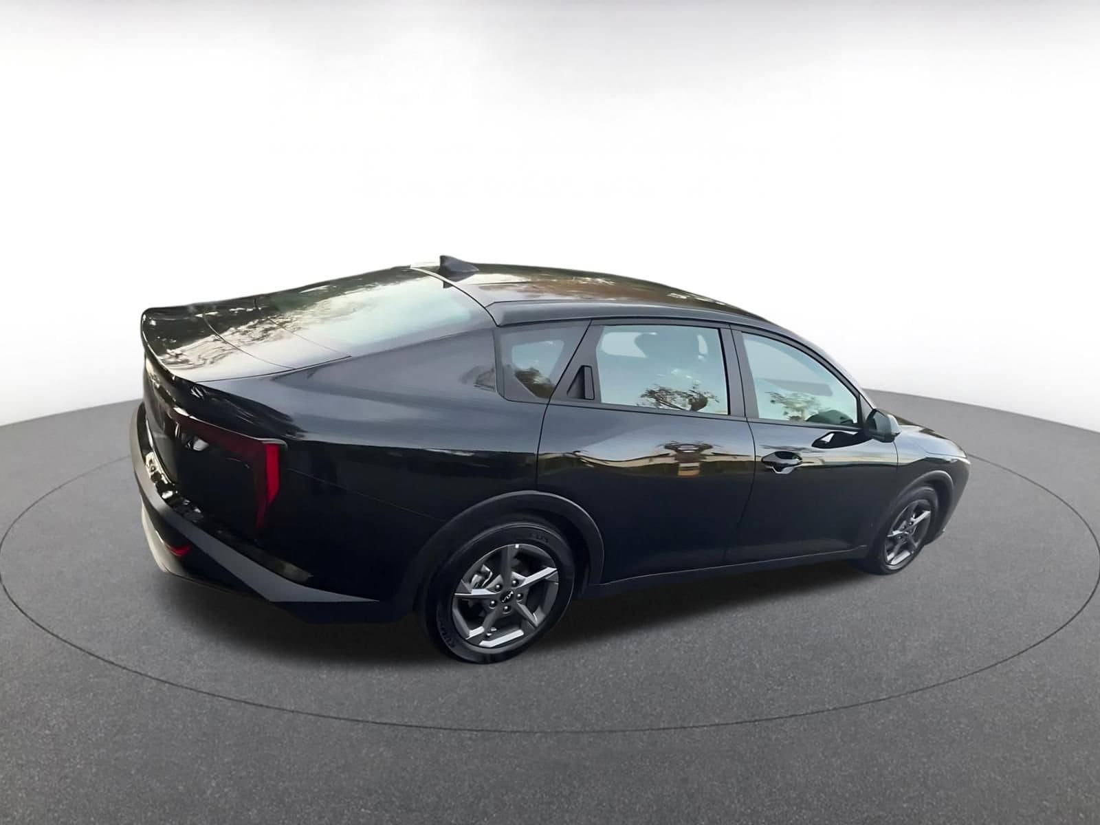 Thumbnail: 2025 Kia K4 - 15