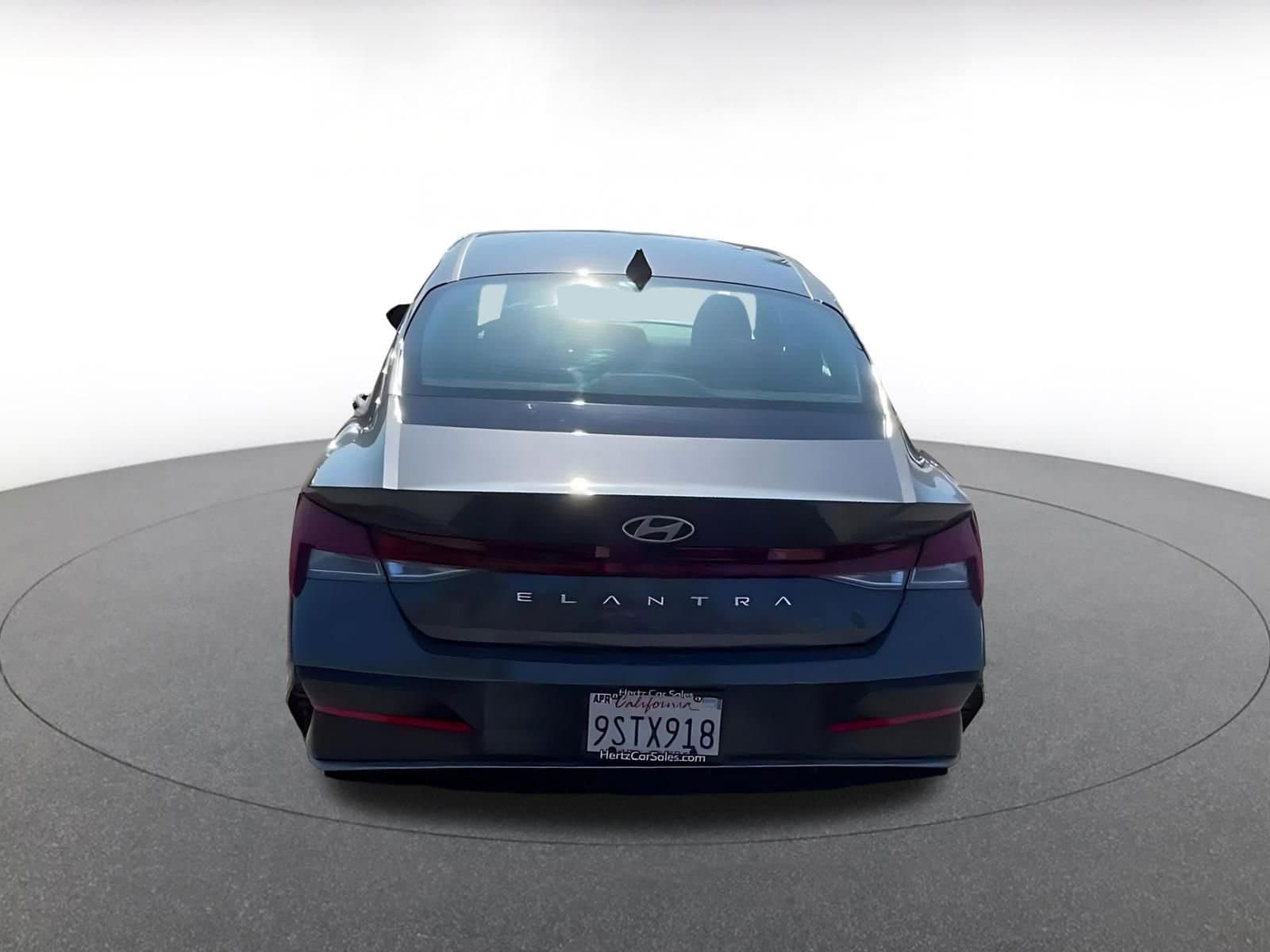 Thumbnail: 2025 Hyundai Elantra - 12