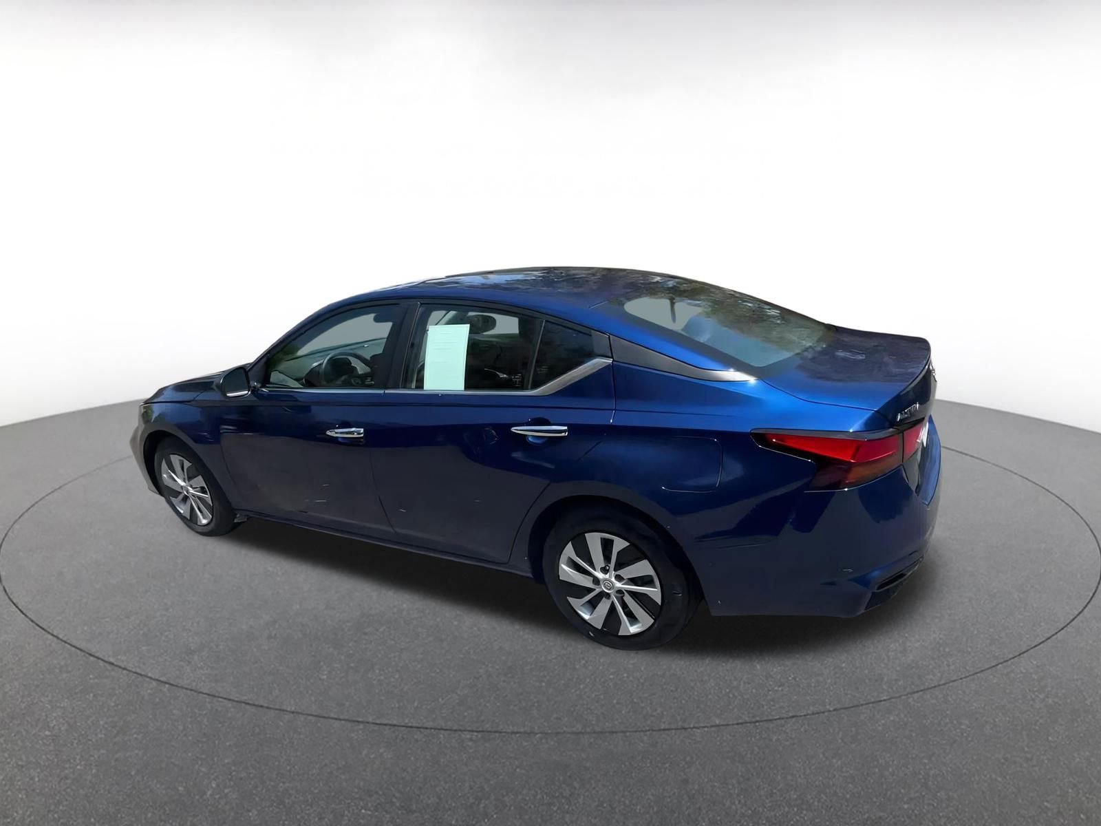 Thumbnail: 2024 Nissan Altima - 8