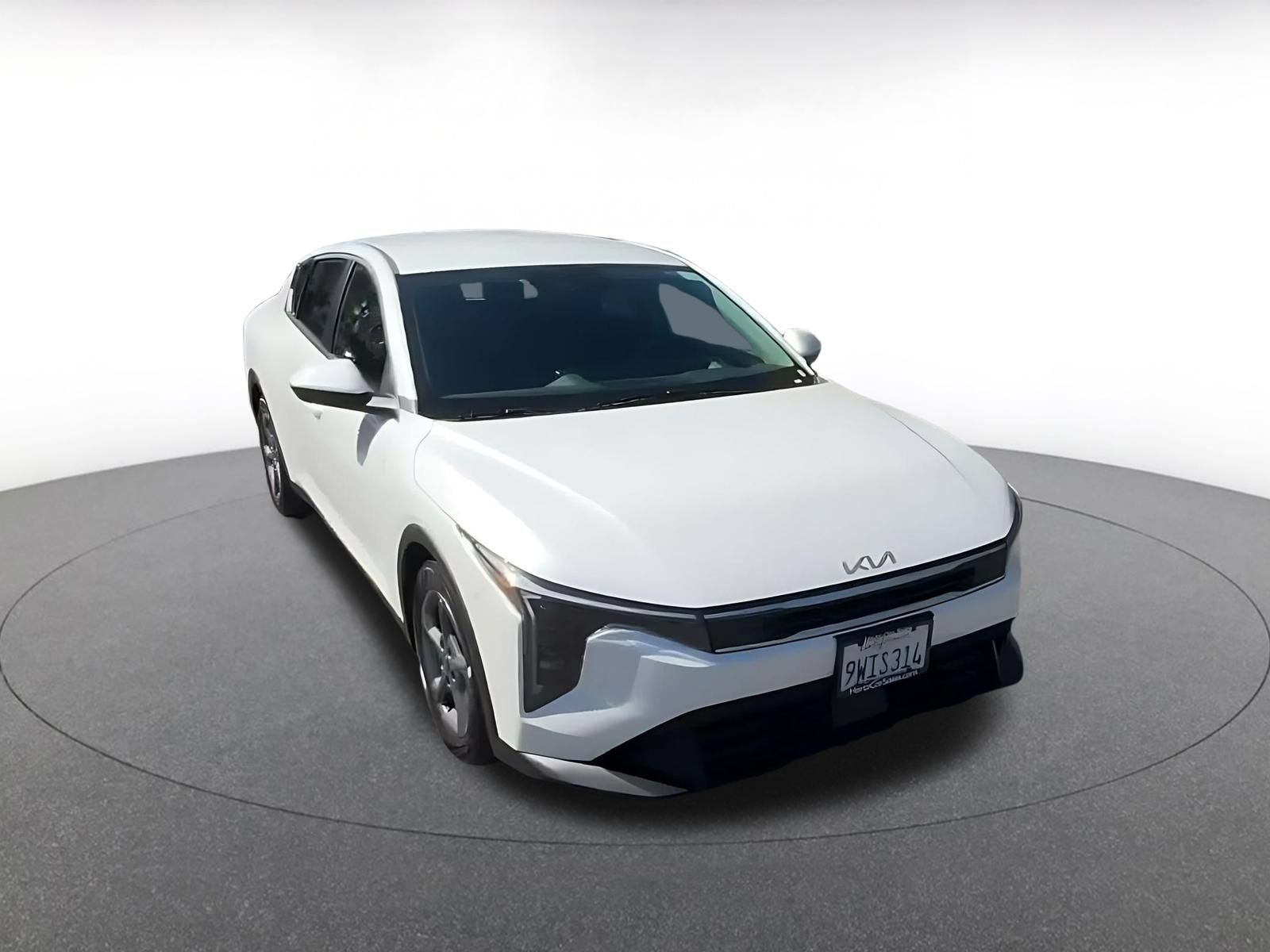 Thumbnail: 2026 Kia K4 - 3