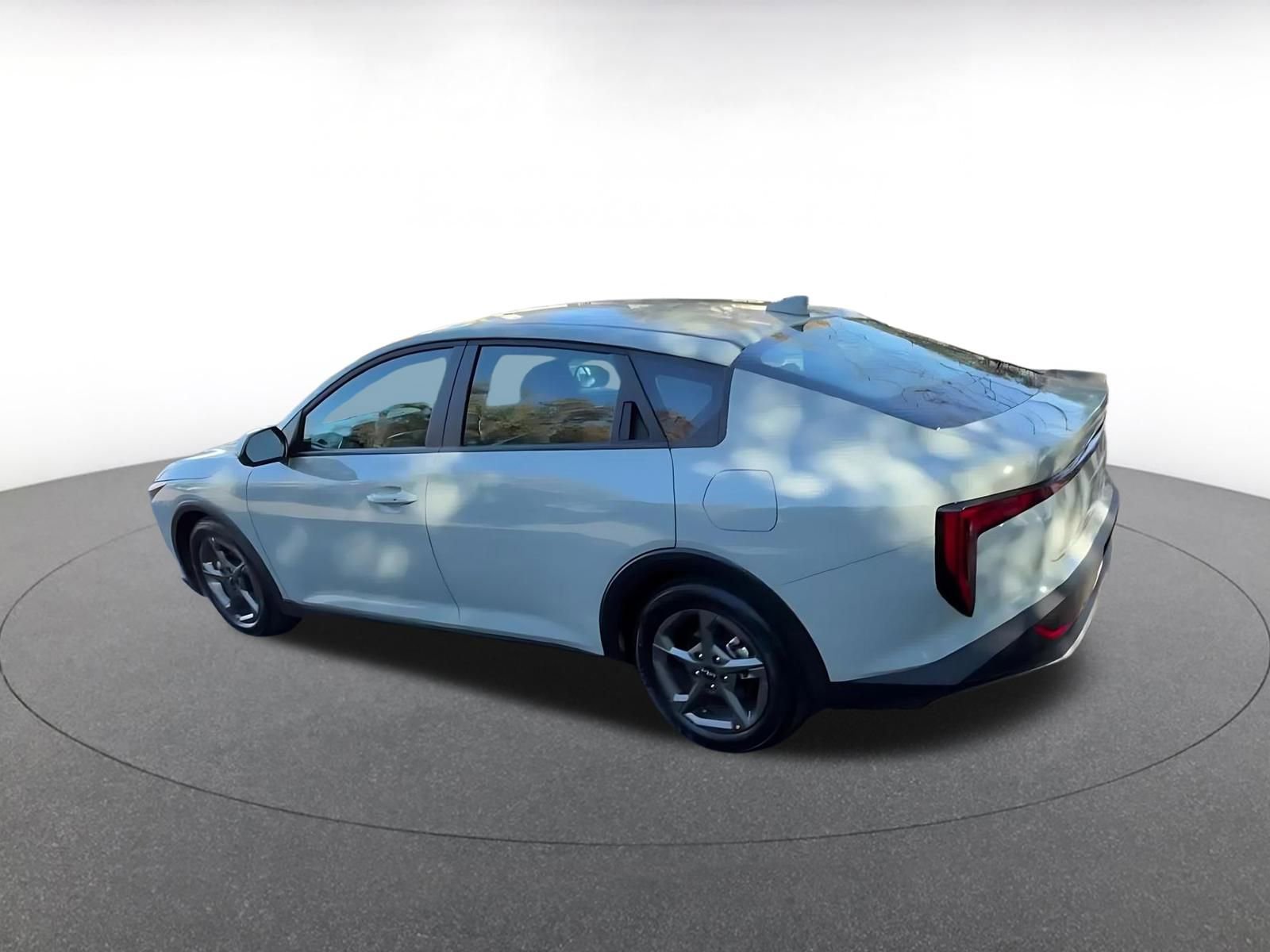 Thumbnail: 2025 Kia K4 - 10