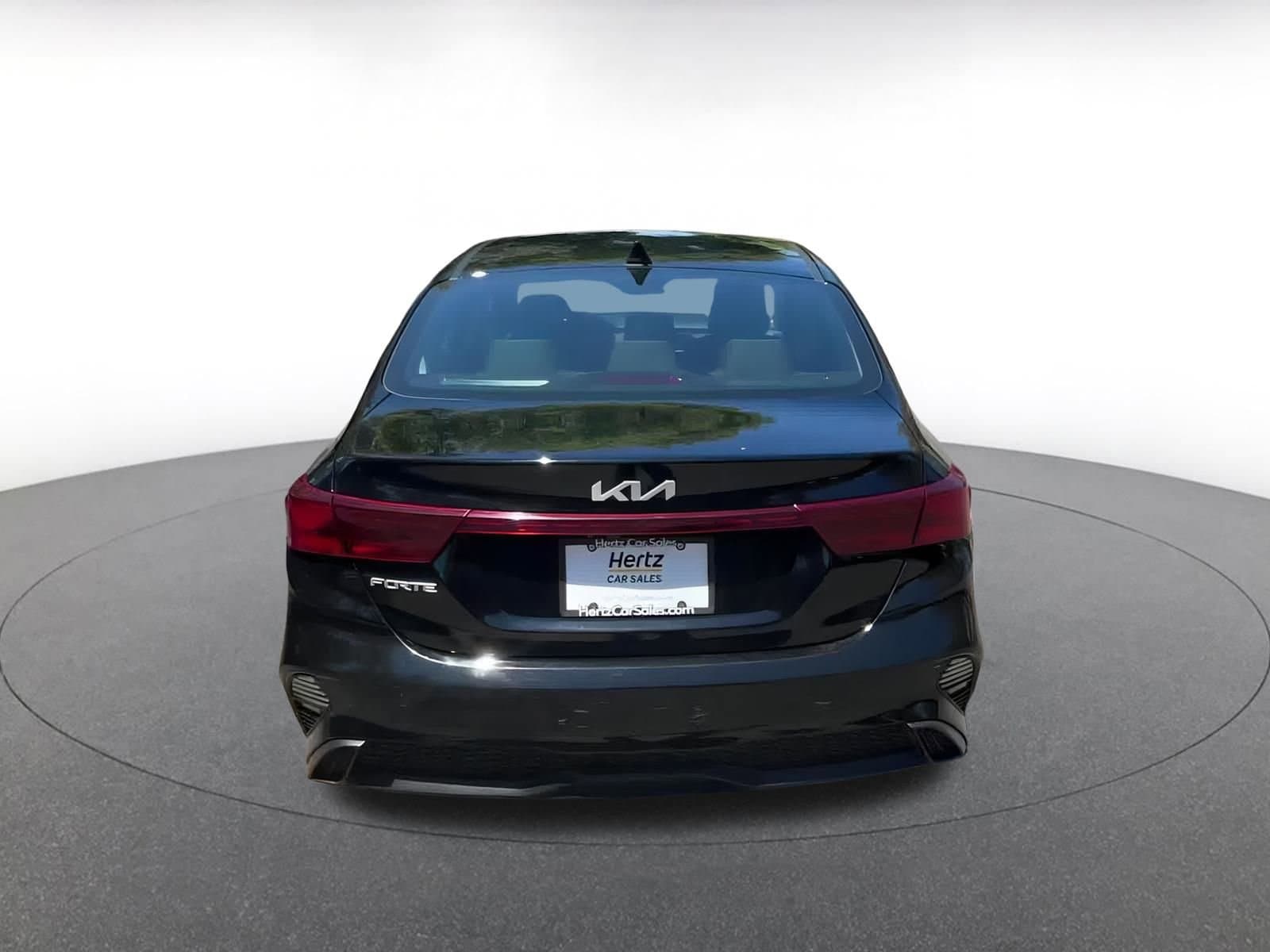 Thumbnail: 2024 Kia Forte - 10