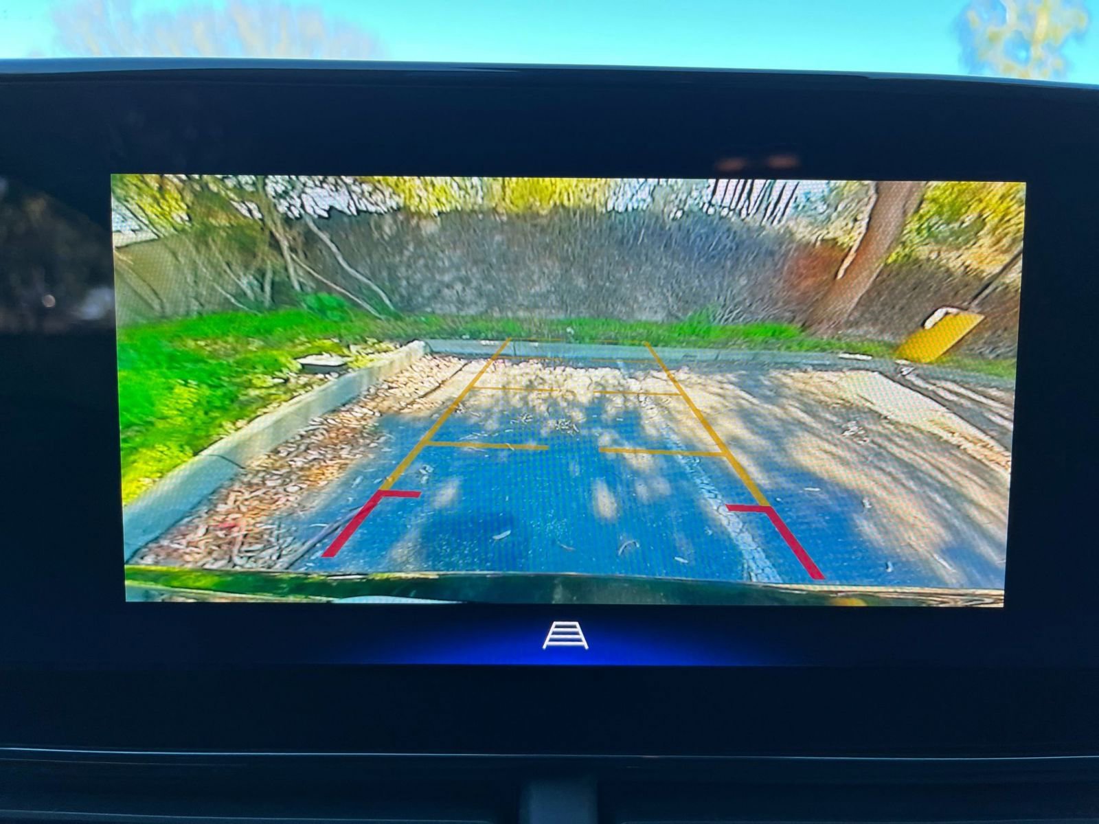 Thumbnail: 2025 Chevrolet Trax - 17