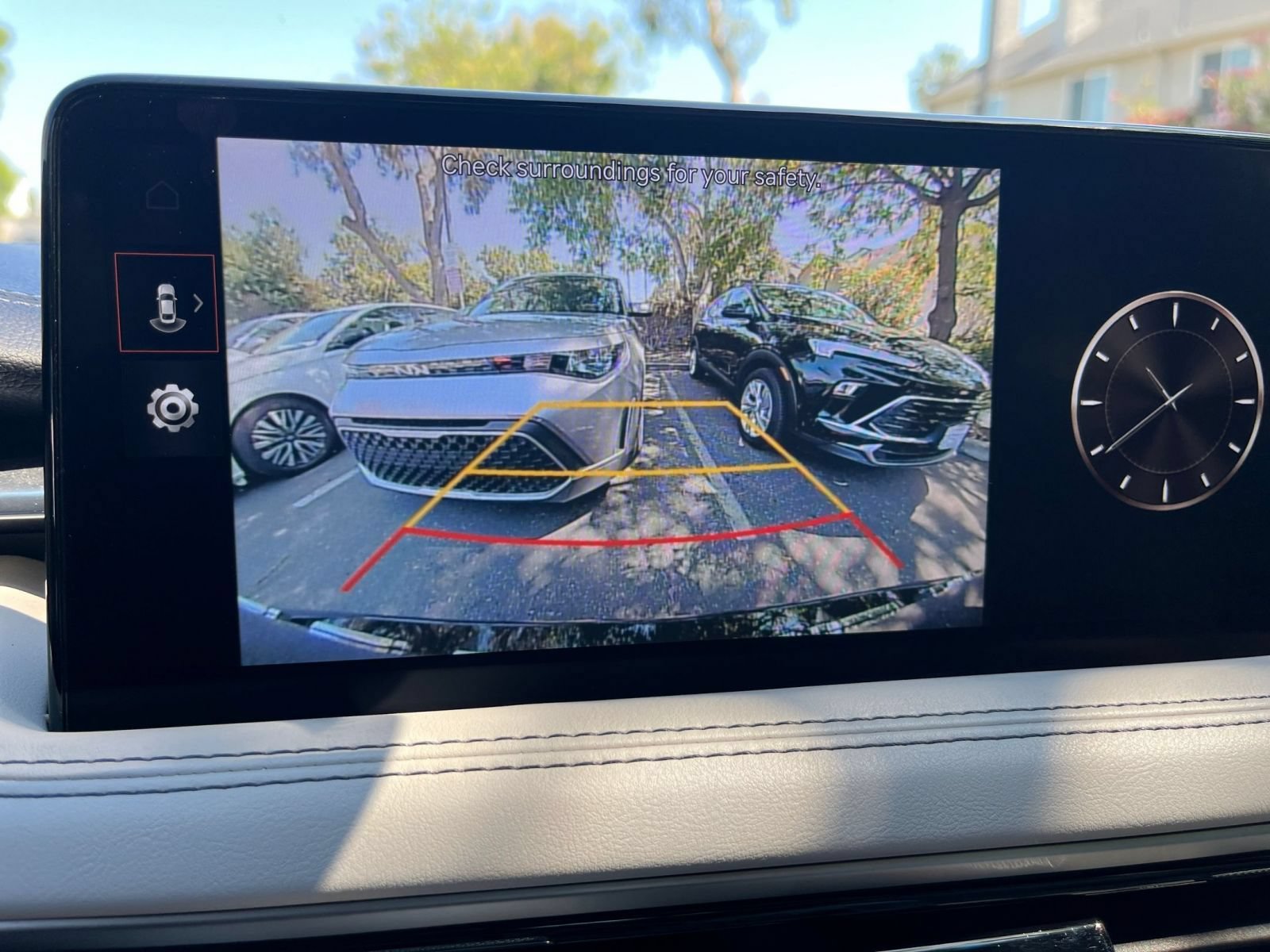 Thumbnail: 2025 Genesis G70 - 25