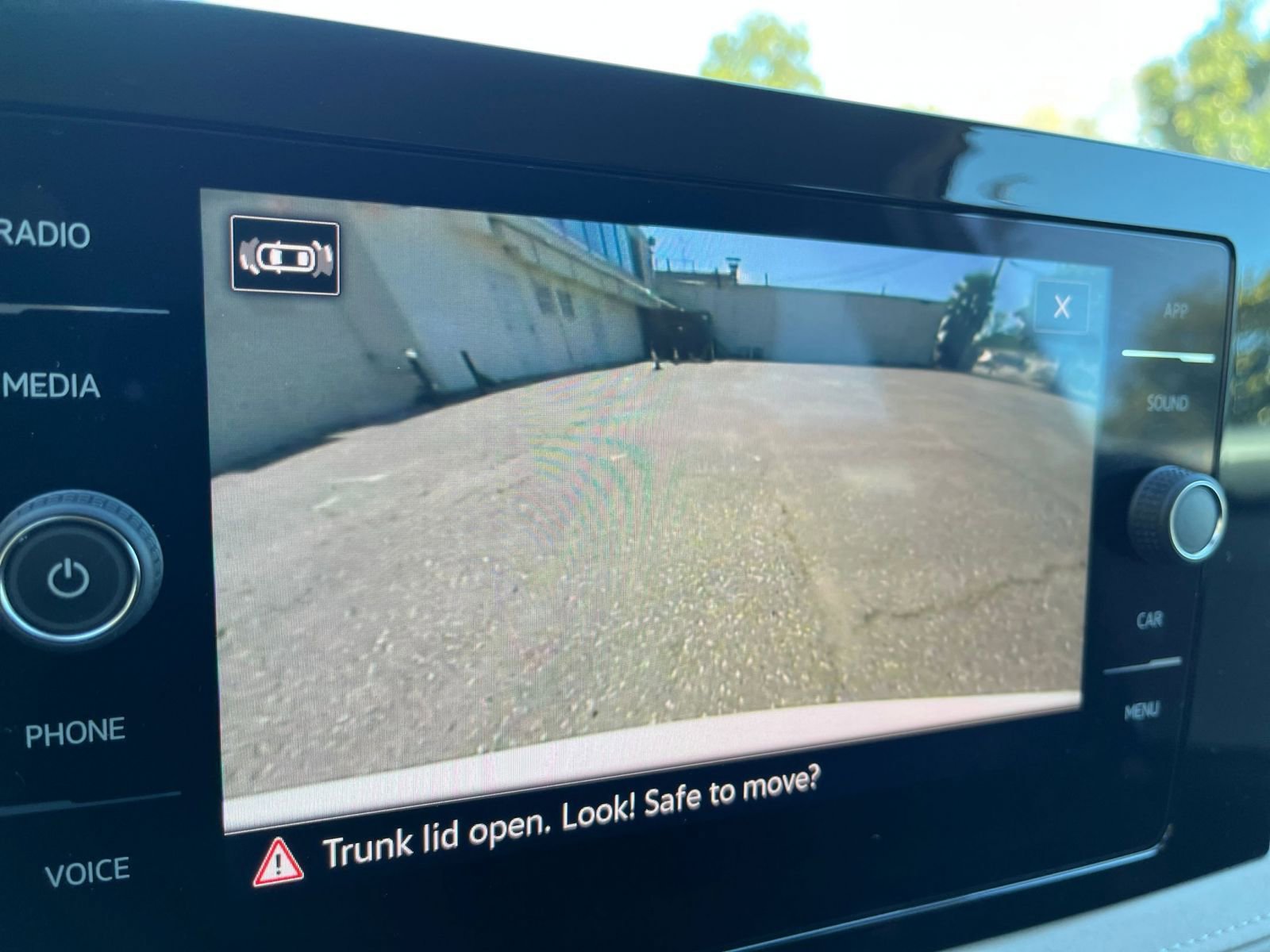 Thumbnail: 2025 Volkswagen Taos - 24