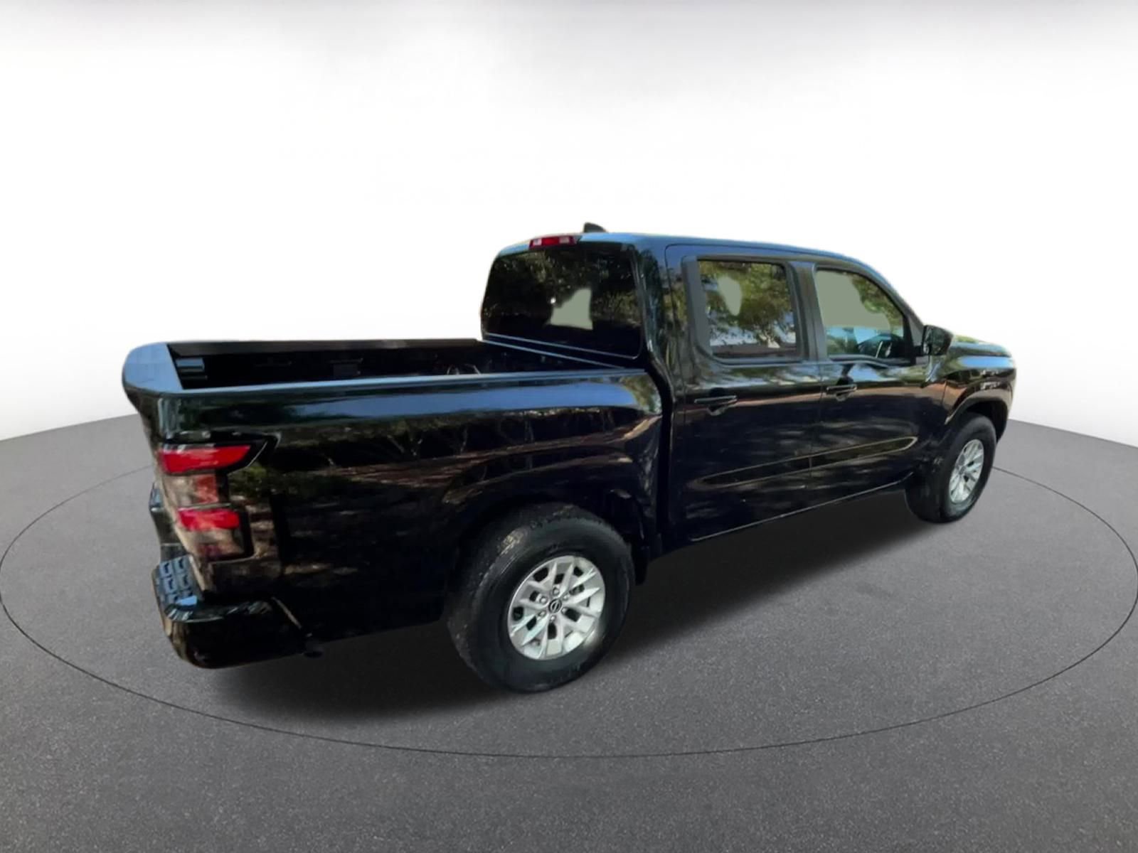 Thumbnail: 2024 Nissan Frontier - 15