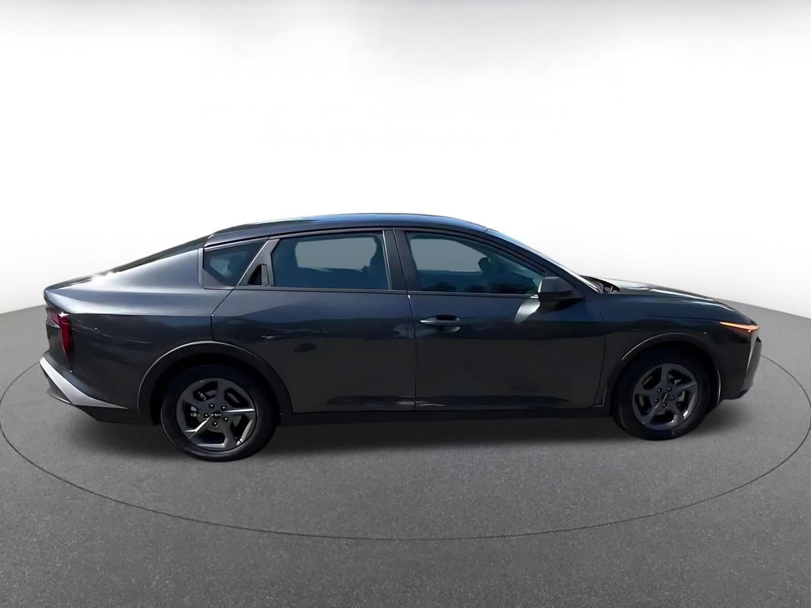 Thumbnail: 2025 Kia K4 - 15