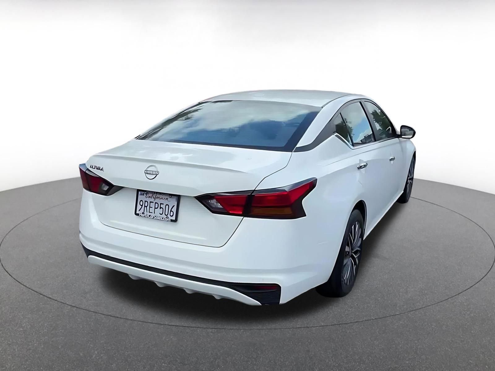 Thumbnail: 2025 Nissan Altima - 14