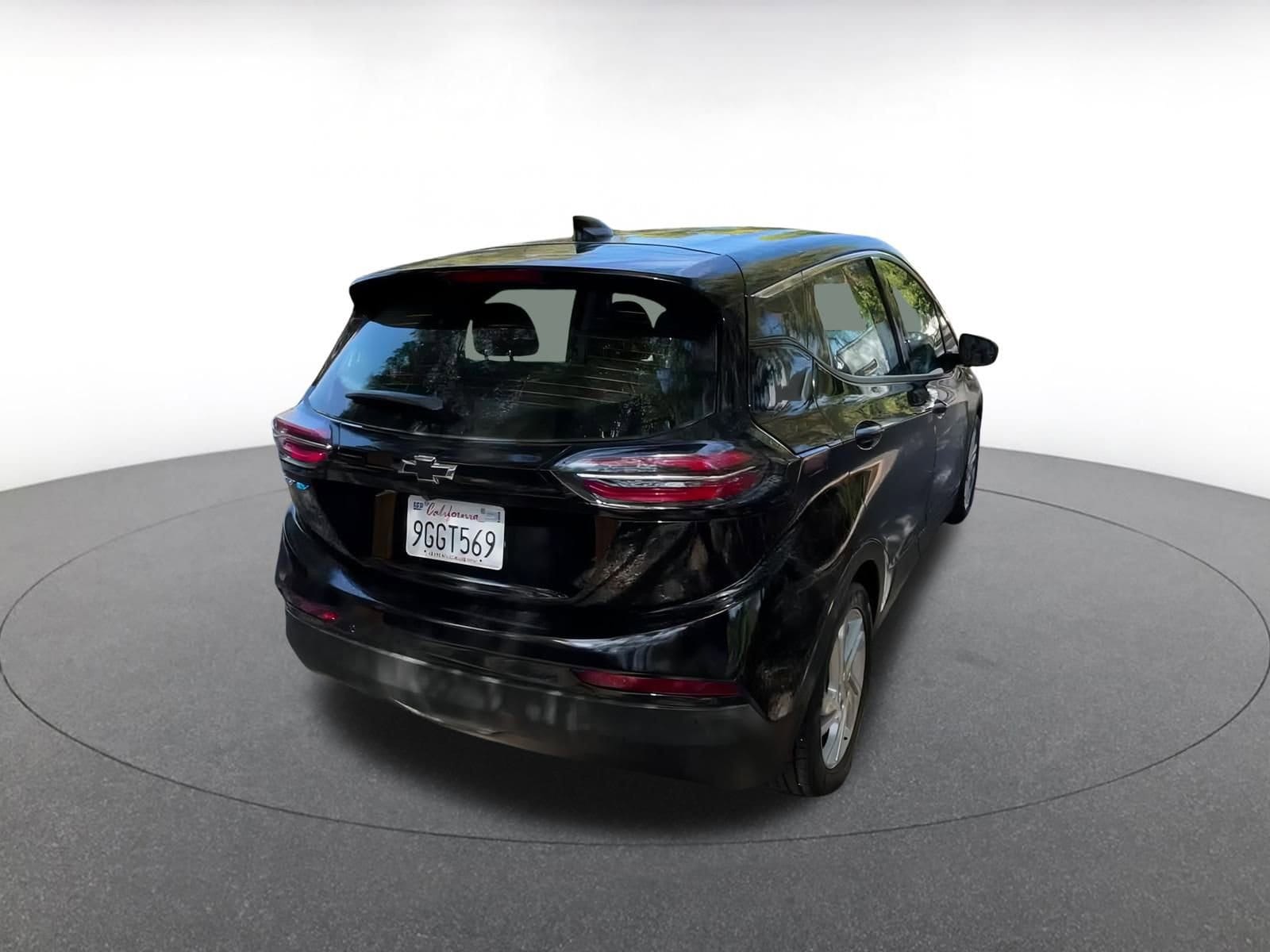 Thumbnail: 2023 Chevrolet Bolt EV - 14
