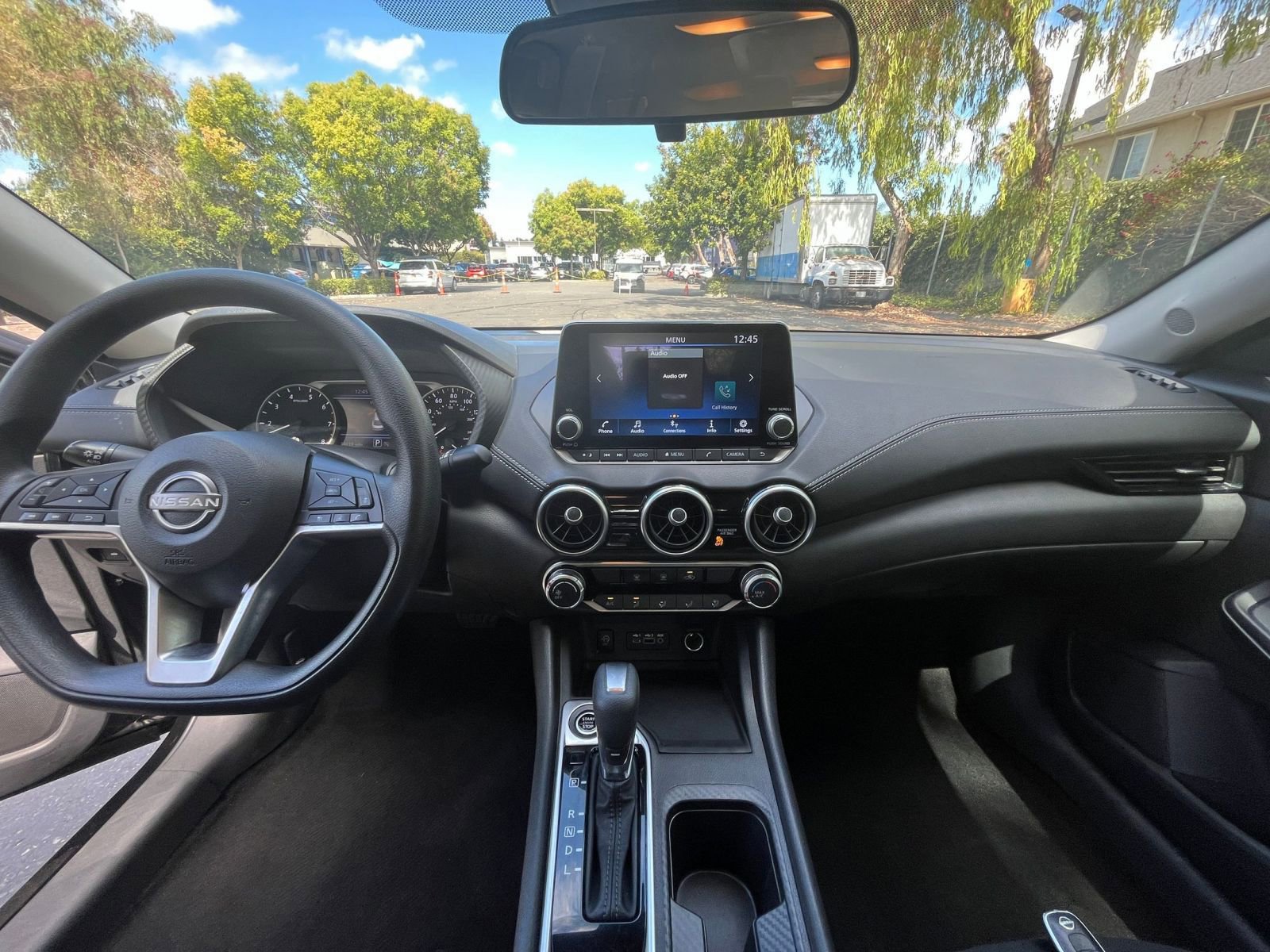 Thumbnail: 2024 Nissan Sentra - 31