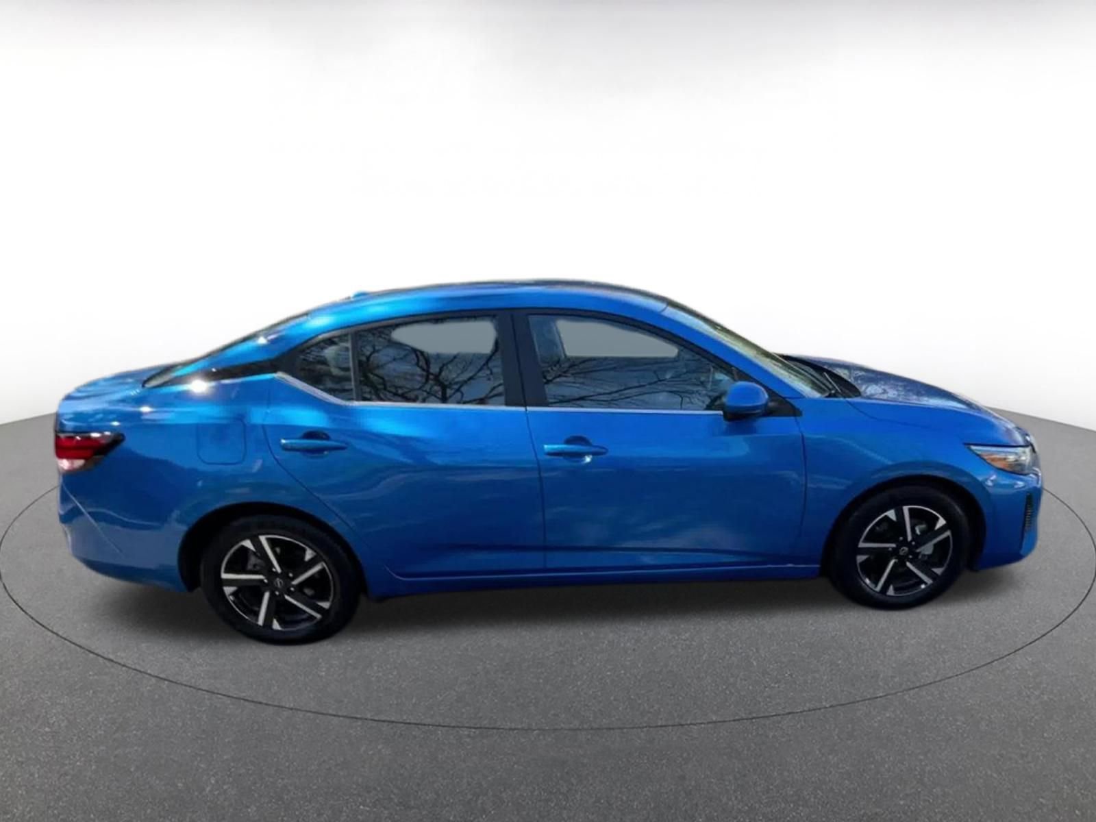 Thumbnail: 2025 Nissan Sentra - 16