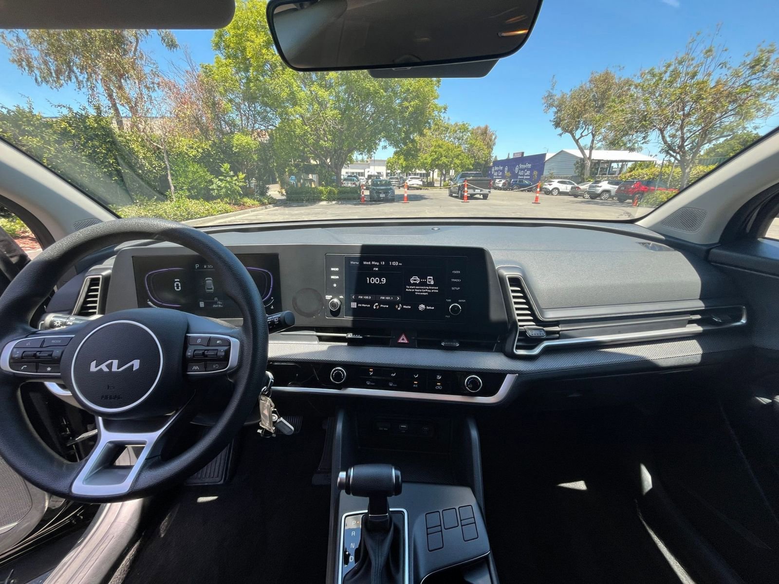 Thumbnail: 2025 Kia Sportage - 32