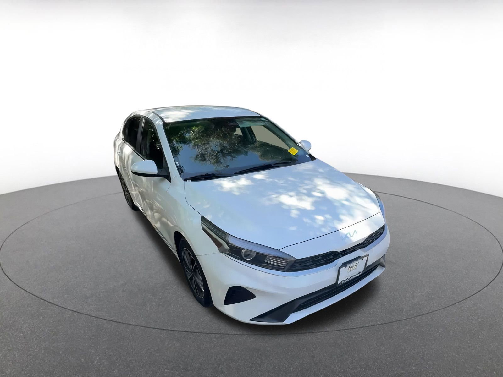 Thumbnail: 2024 Kia Forte - 3