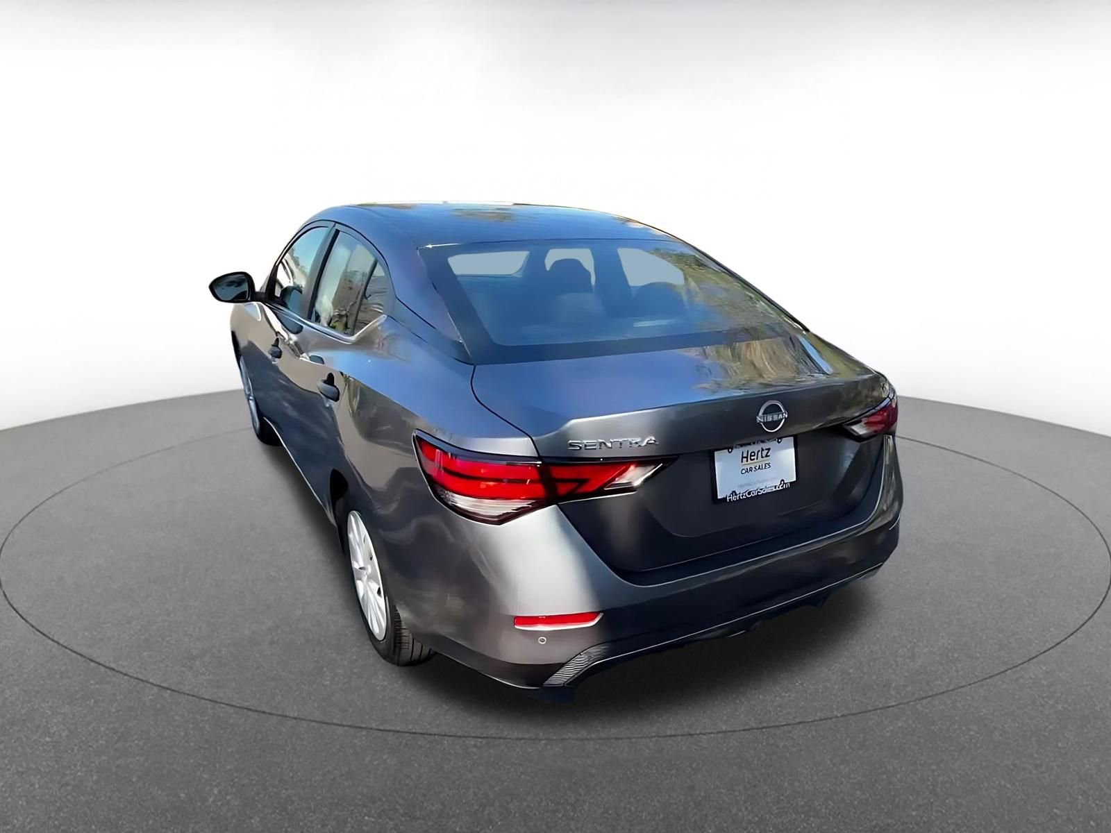 Thumbnail: 2025 Nissan Sentra - 11