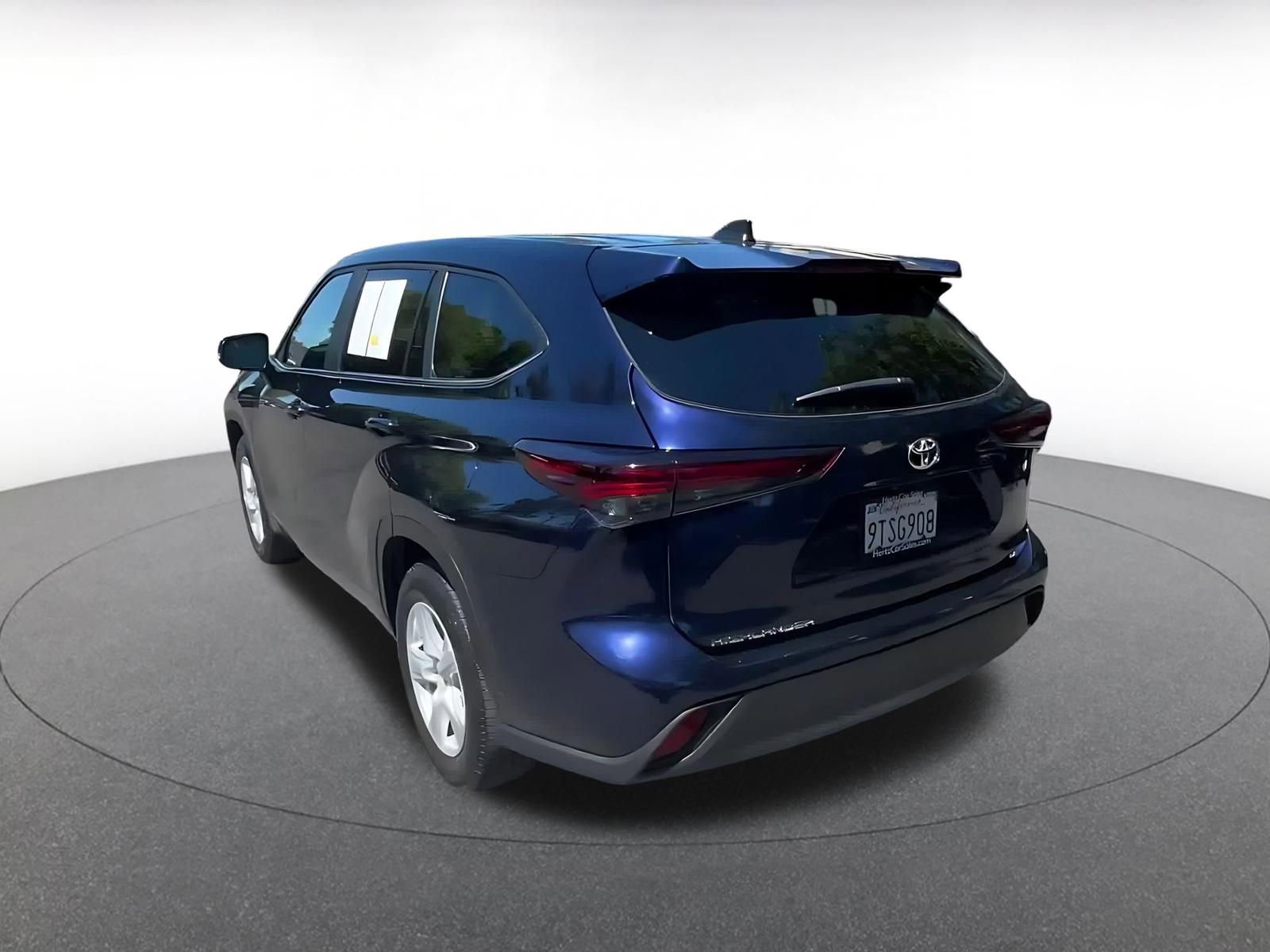 Thumbnail: 2025 Toyota Highlander - 11