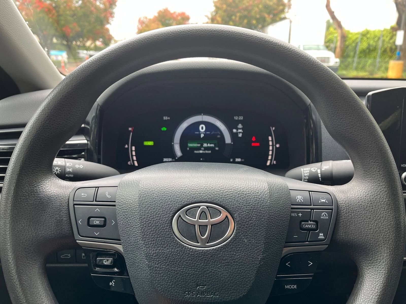 Thumbnail: 2025 Toyota Camry - 27