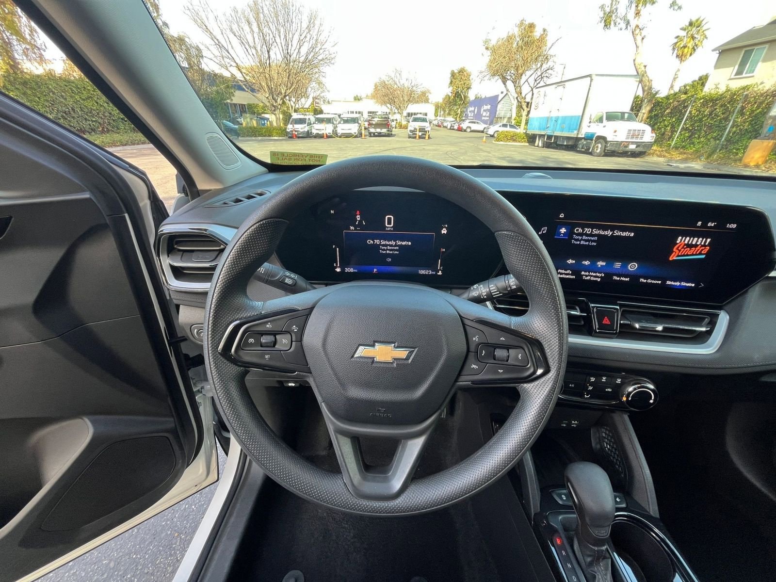 Thumbnail: 2025 Chevrolet TrailBlazer - 32