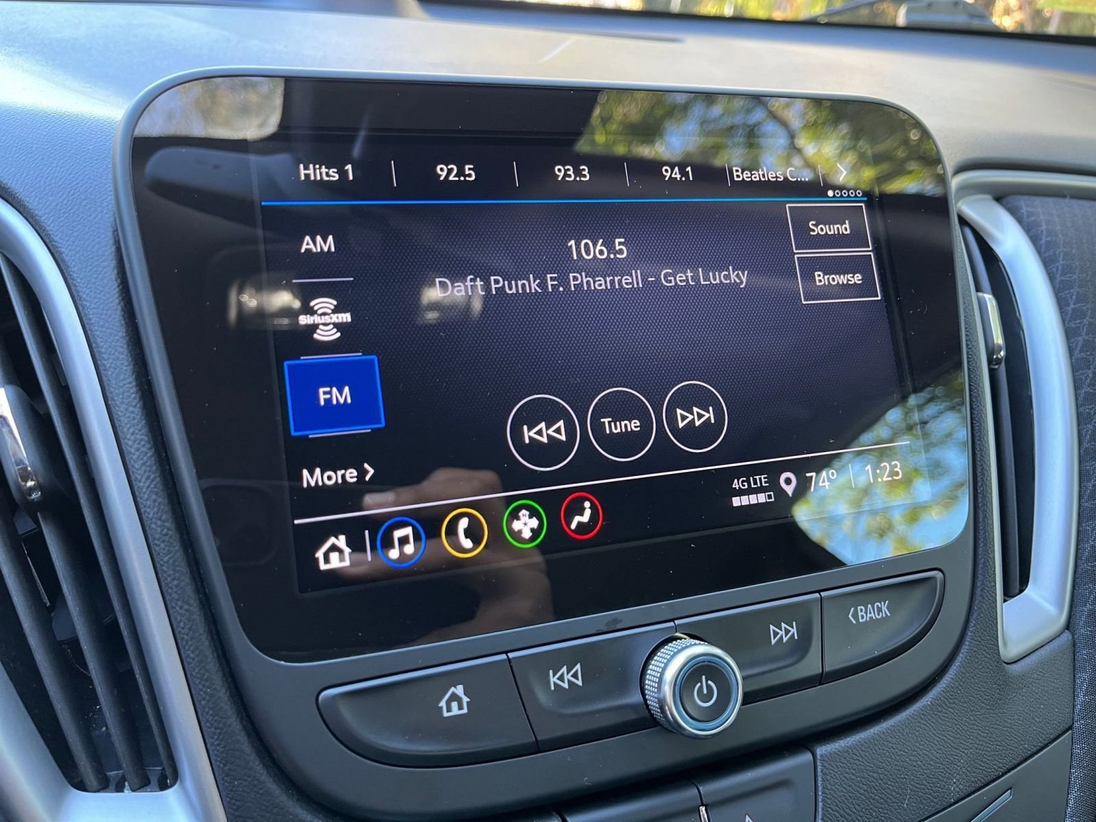 Thumbnail: 2024 Chevrolet Malibu - 21