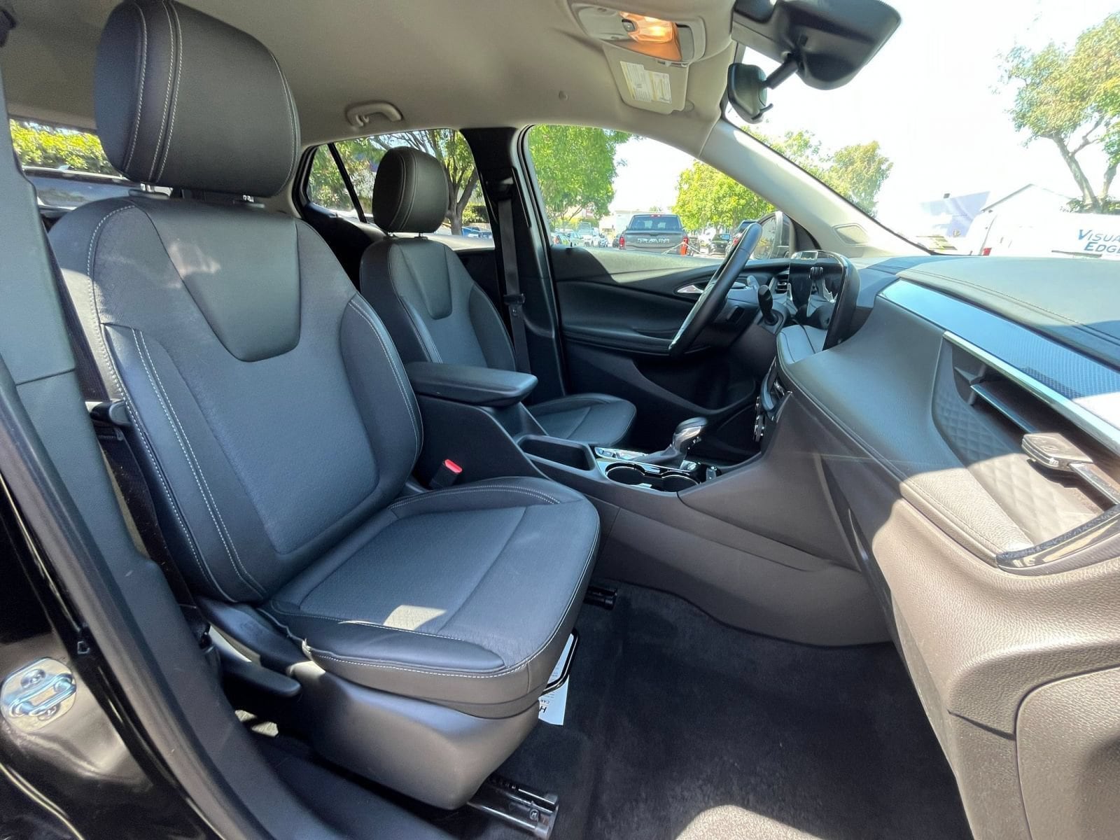 Thumbnail: 2025 Buick Encore GX - 34