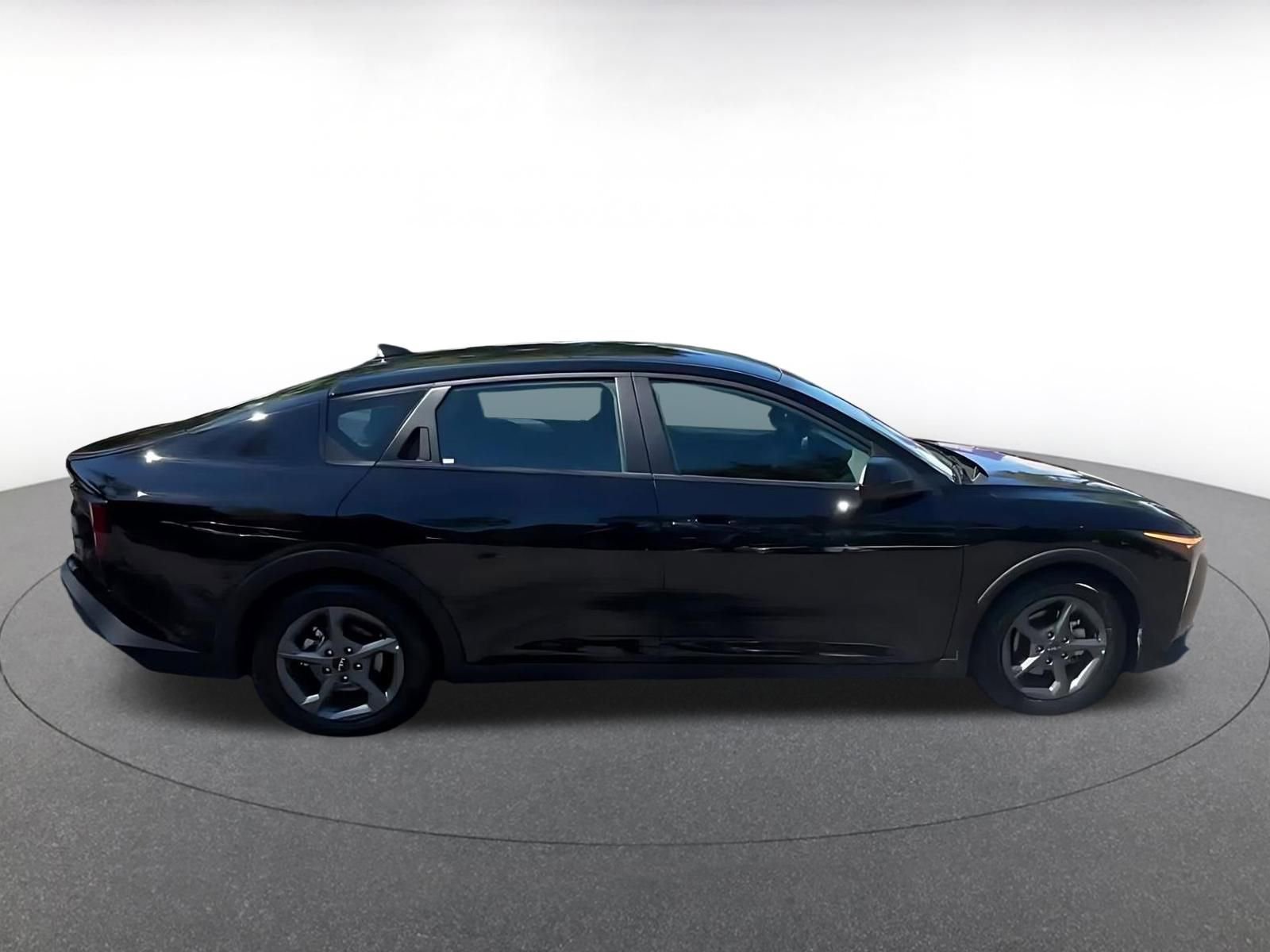 Thumbnail: 2025 Kia K4 - 16