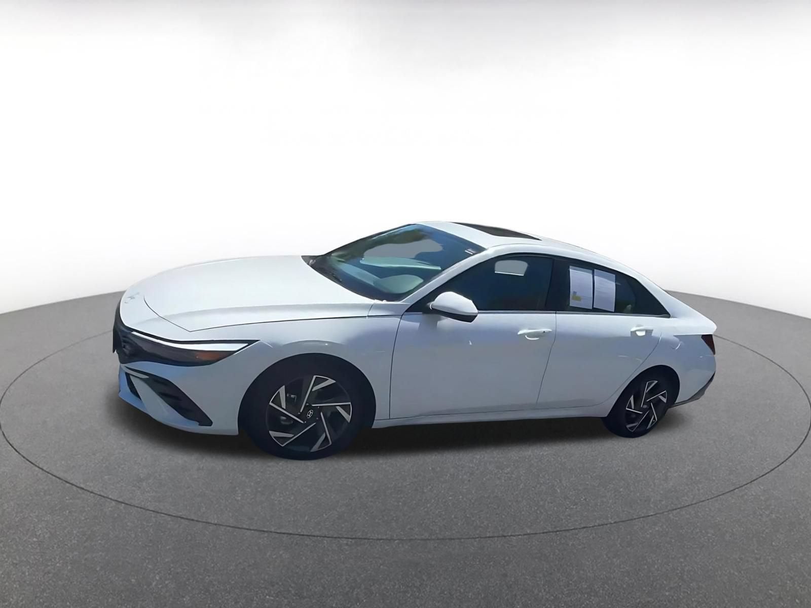 Thumbnail: 2025 Hyundai Elantra - 6
