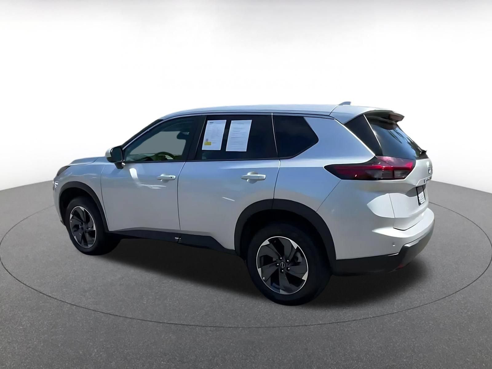 Thumbnail: 2025 Nissan Rogue - 10