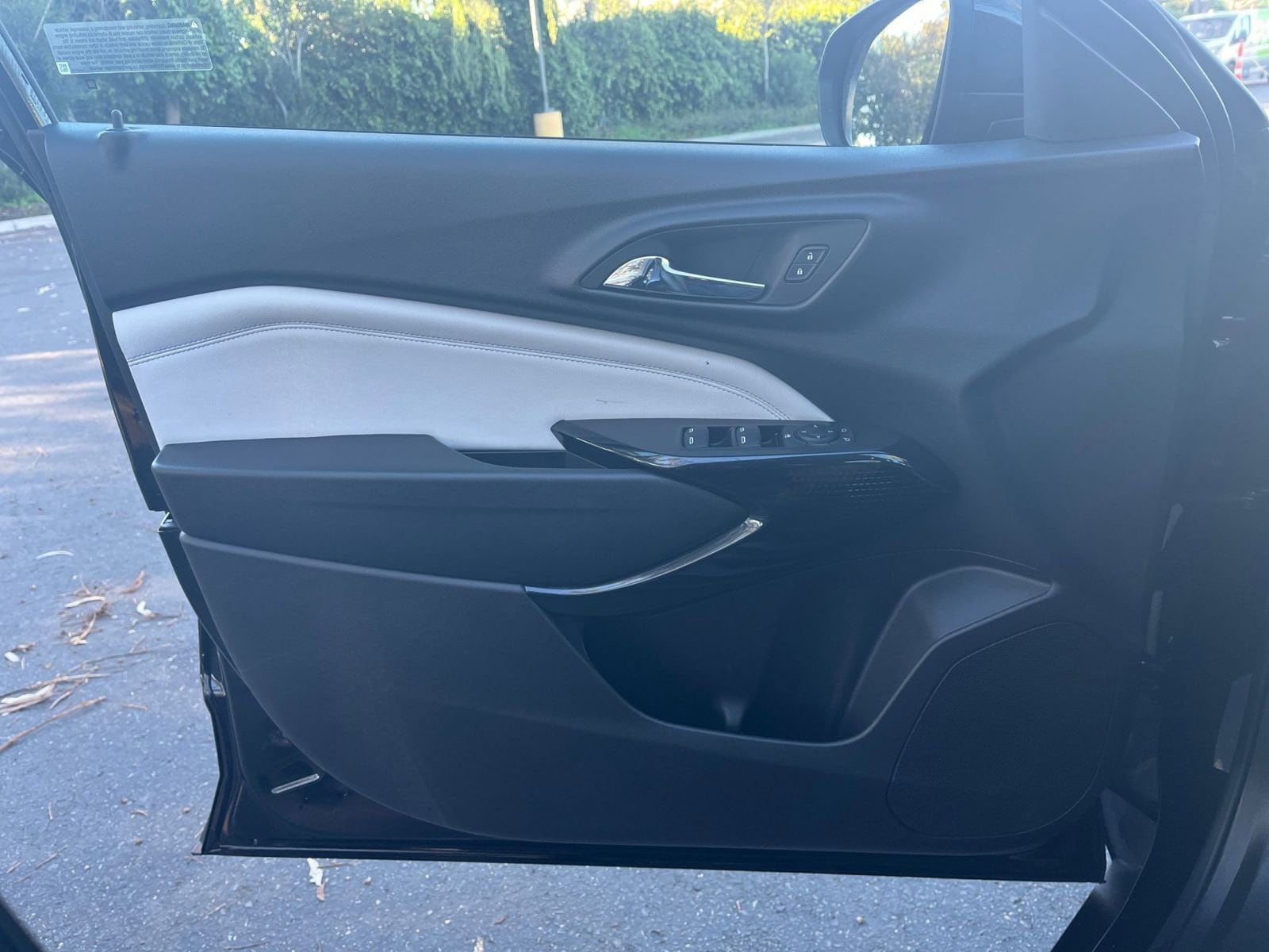 Thumbnail: 2025 Chevrolet Trax - 20