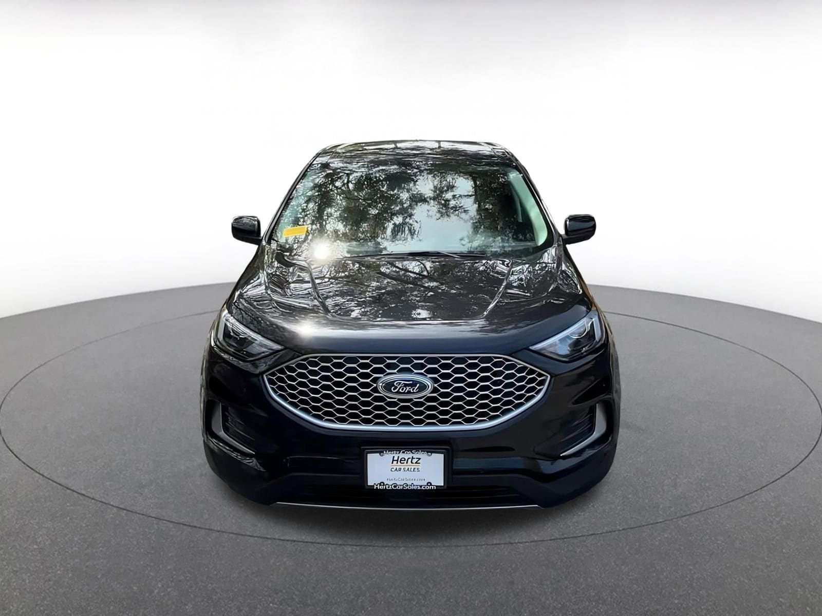 Thumbnail: 2024 Ford Edge - 4