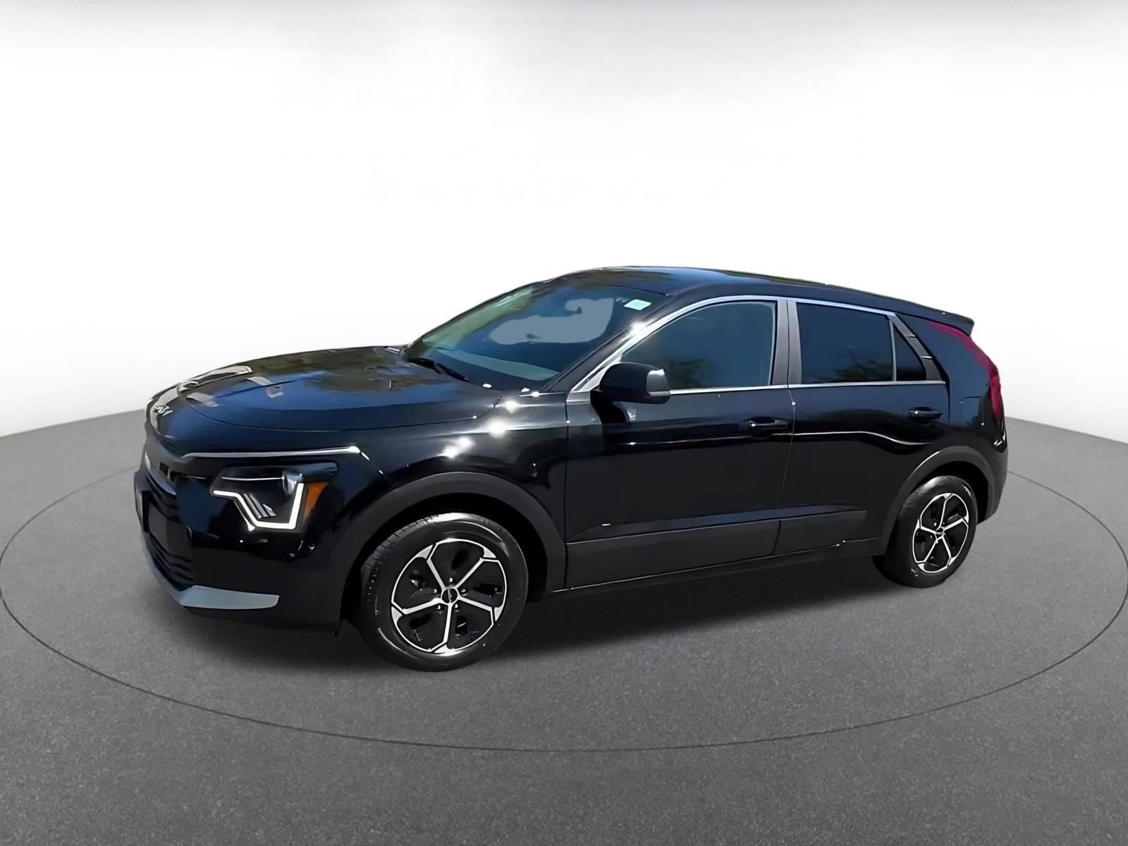 Thumbnail: 2026 Kia Niro - 8