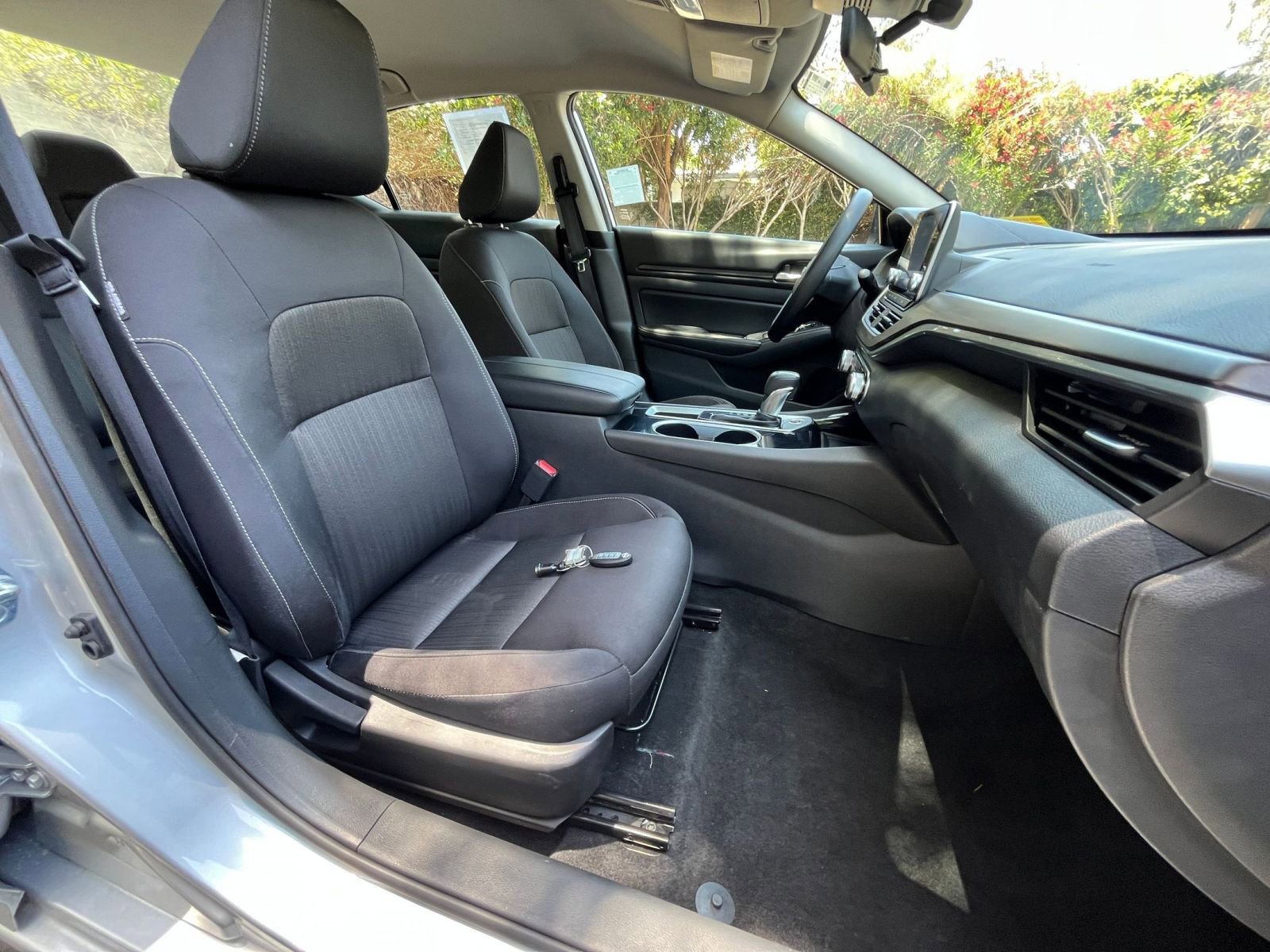 2024 Nissan Altima SV 30