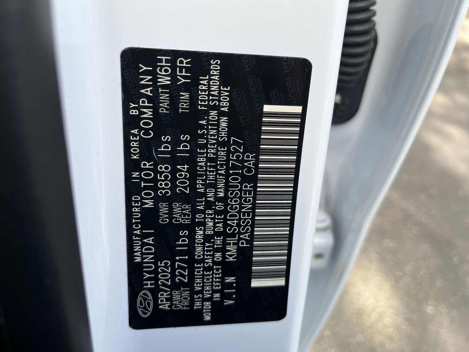 Thumbnail: 2025 Hyundai Elantra - 30