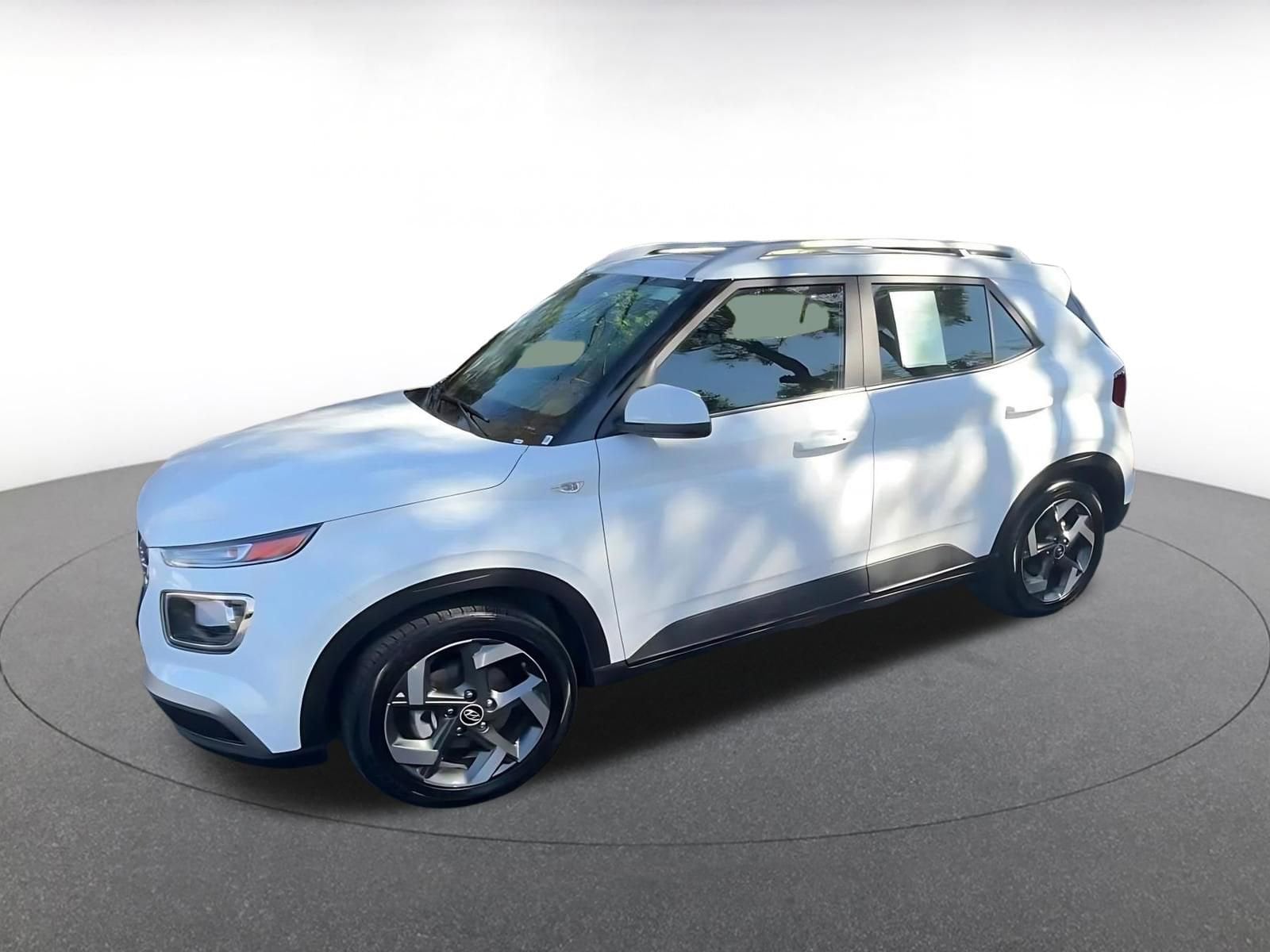 Thumbnail: 2025 Hyundai Venue - 8