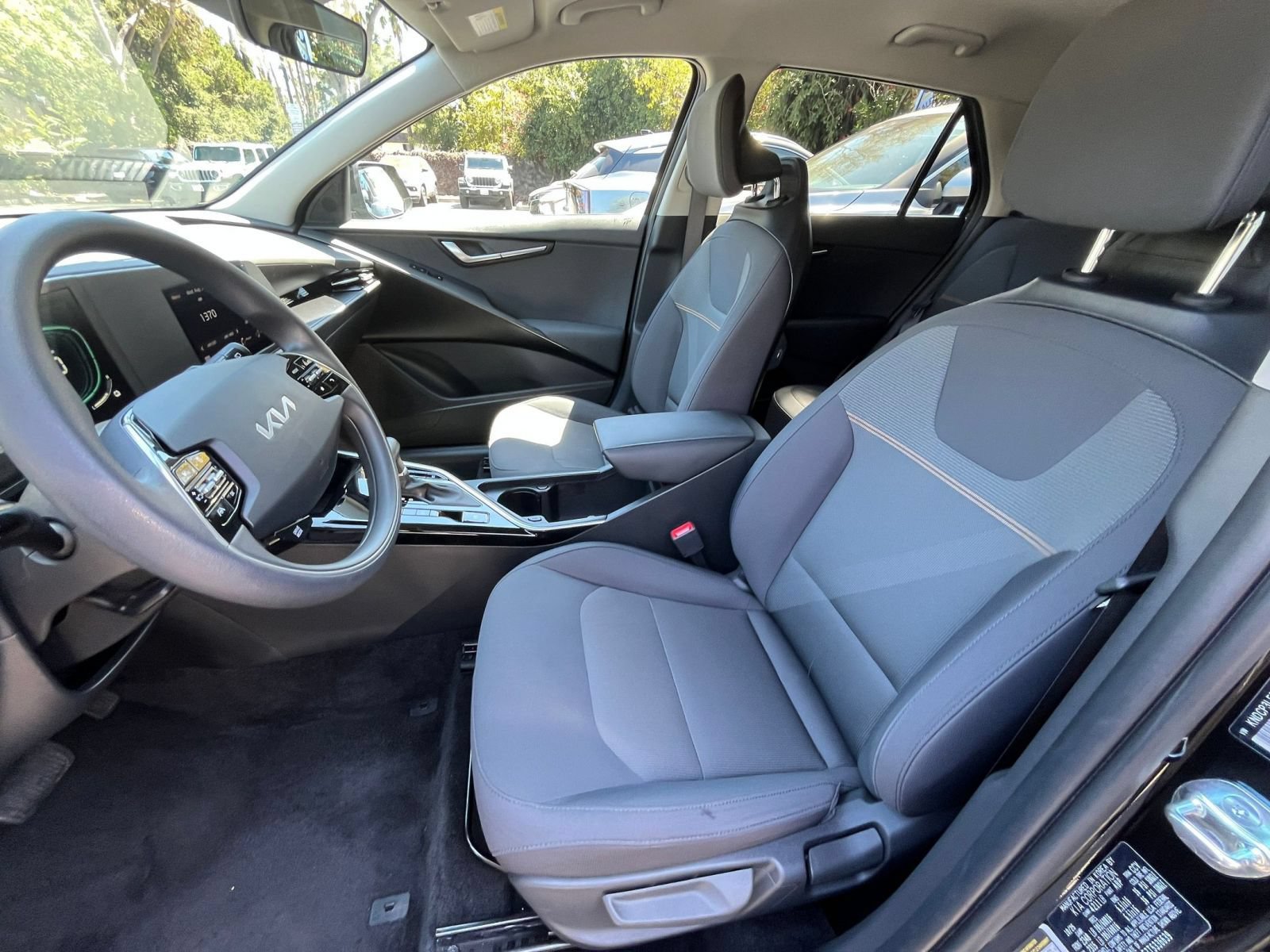 Thumbnail: 2026 Kia Niro - 24