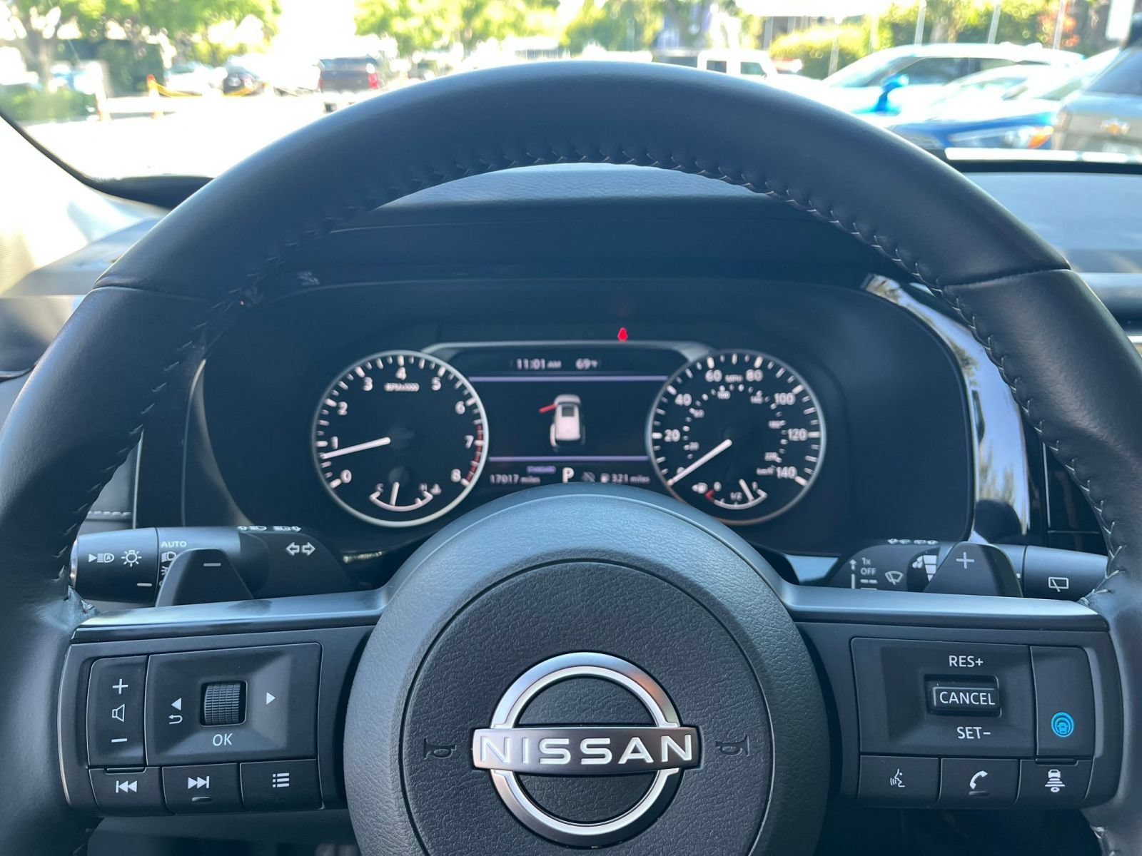 Thumbnail: 2025 Nissan Pathfinder - 30