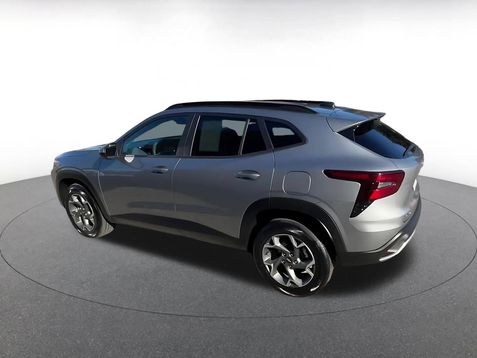 Thumbnail: 2025 Chevrolet Trax - 10