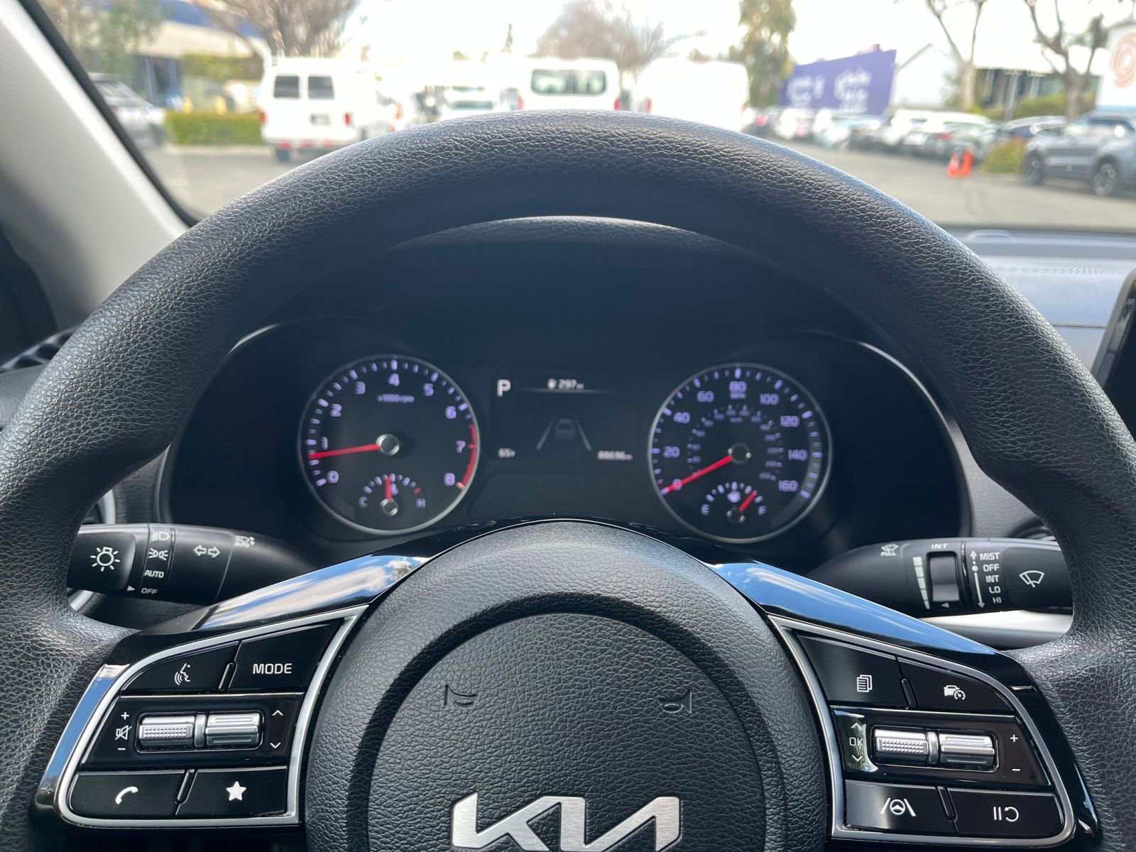 Thumbnail: 2024 Kia Forte - 25