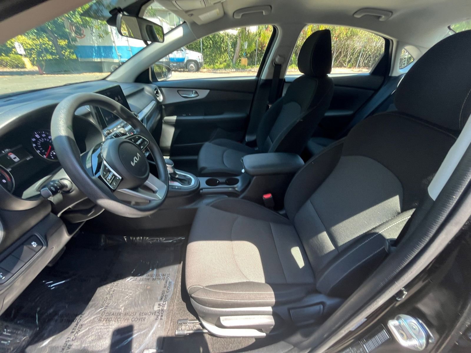 Thumbnail: 2024 Kia Forte - 20